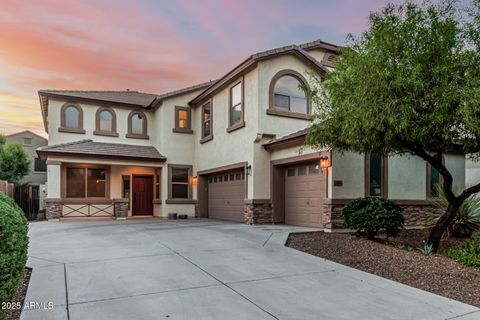 2556 E QUIET HOLLOW Lane Phoenix AZ 85024