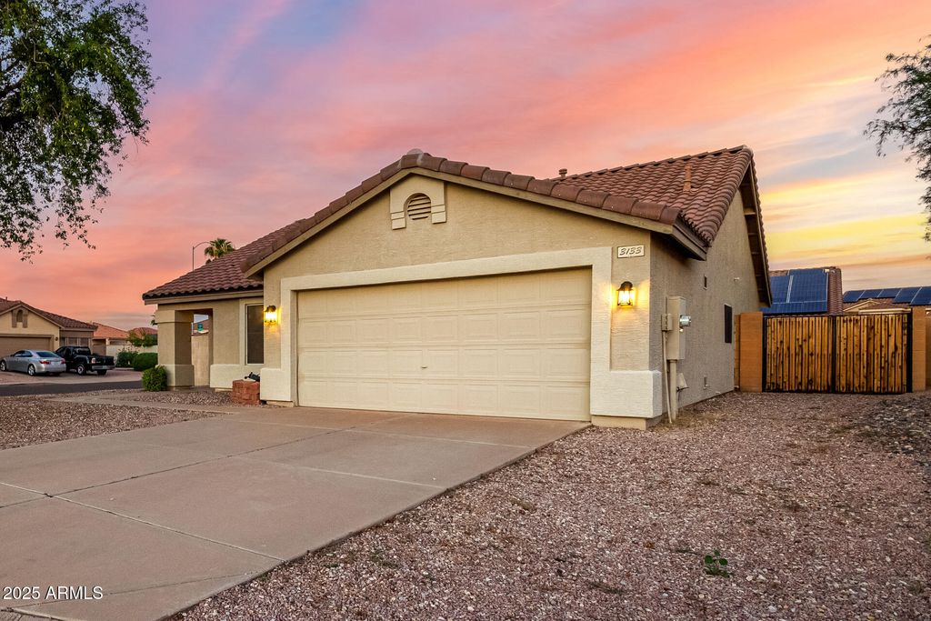 Photo of 3133 S 82nd Circle, Mesa, AZ 85212 (MLS # 6930344)