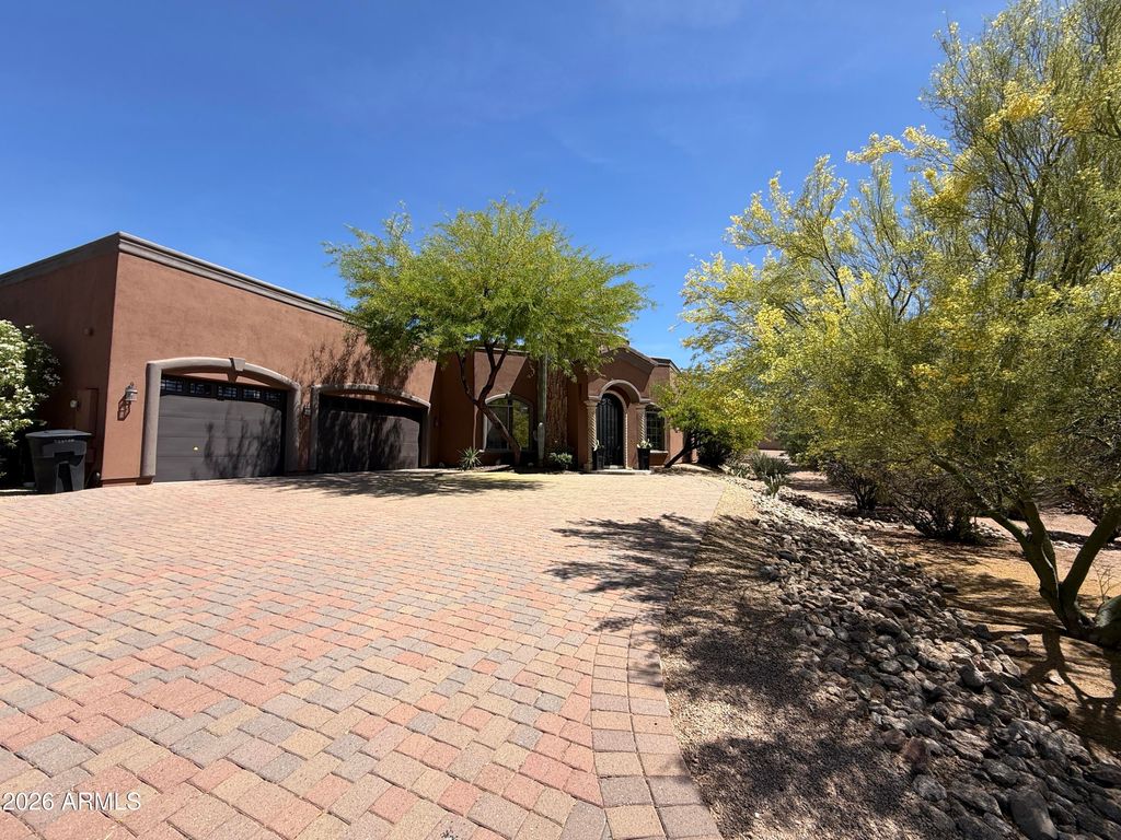 Photo of 11374 E Dale Lane, Scottsdale, AZ 85262 (MLS # 7011615)