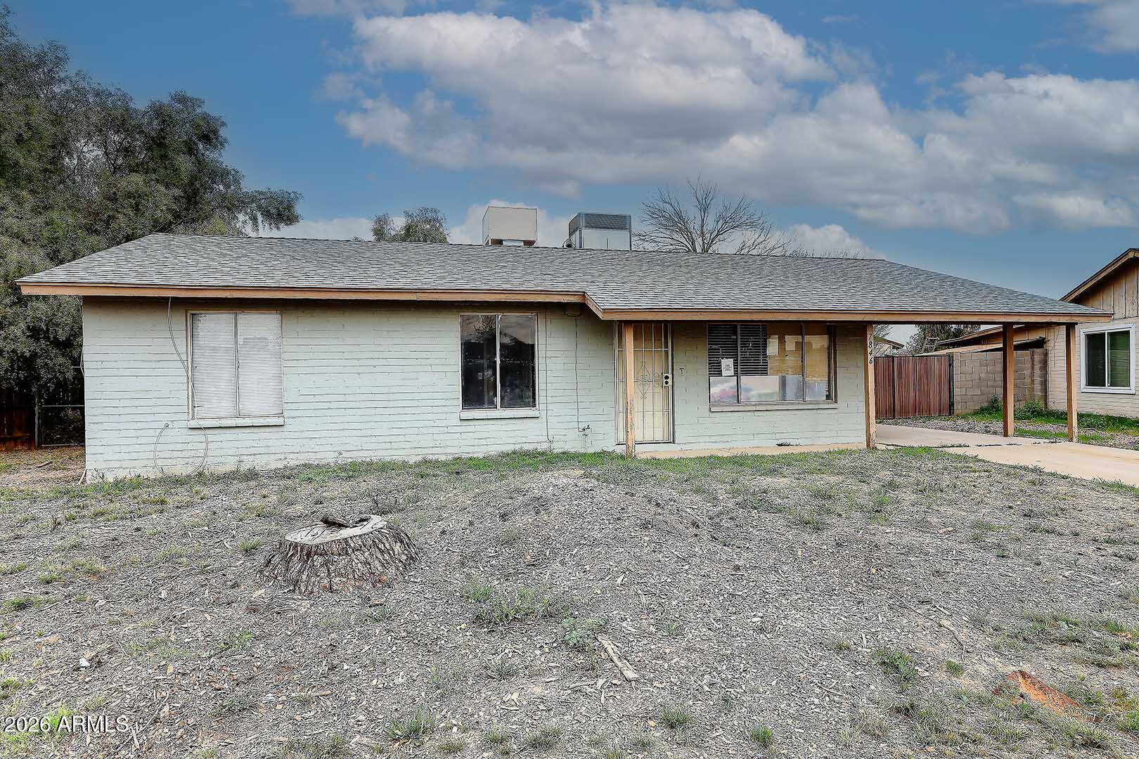 7846 W VERMONT Avenue