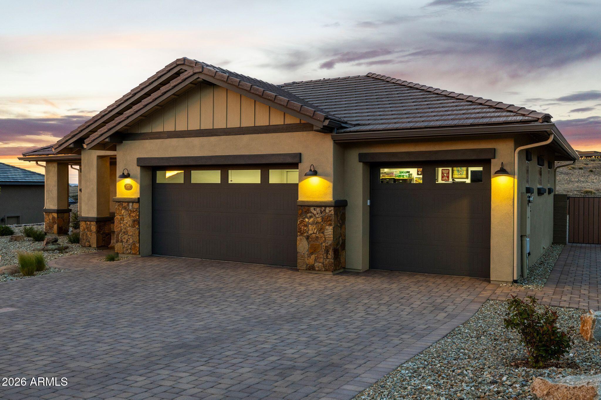 5237 DELLS POINT Road