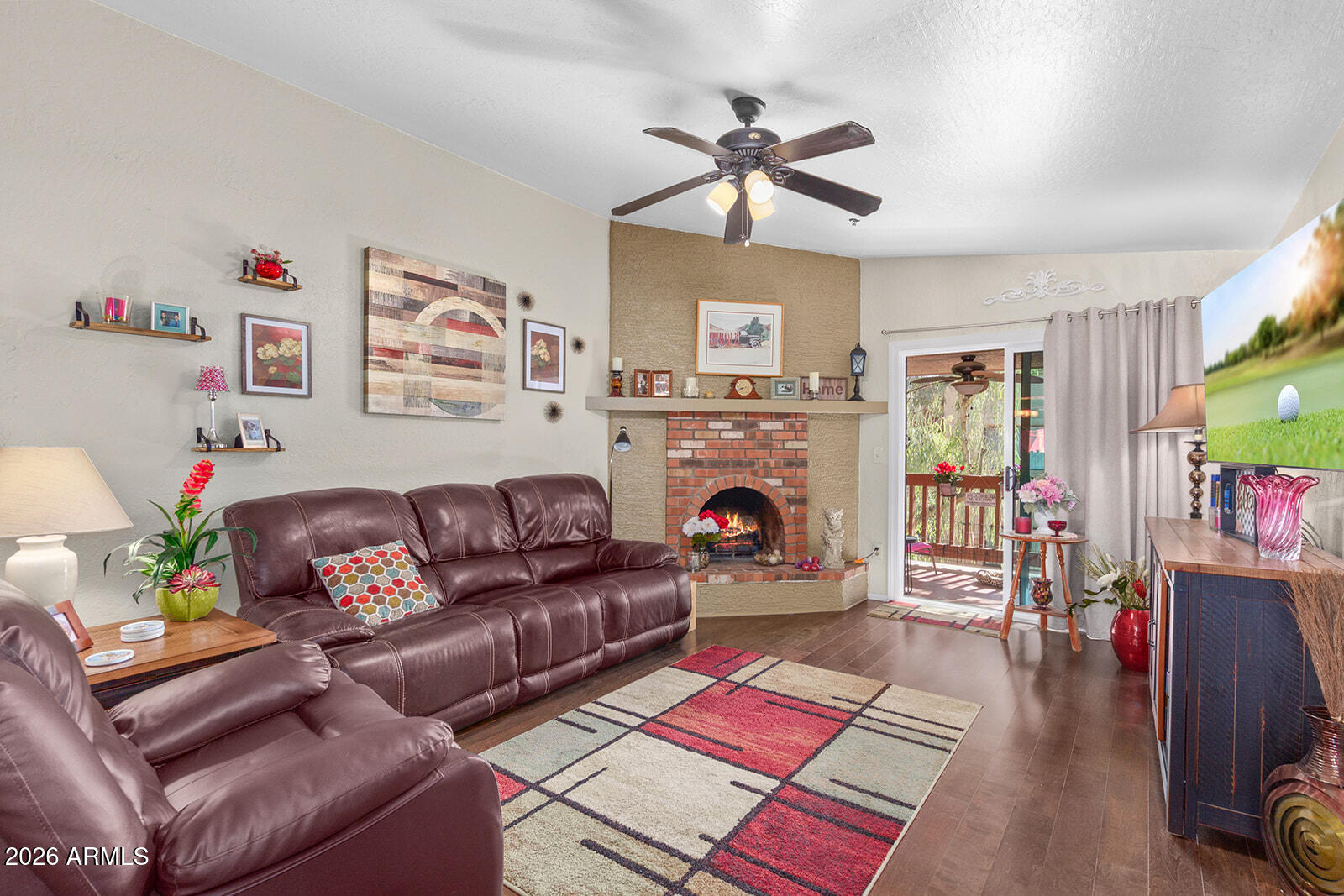 3031 N CIVIC CENTER Plaza 336