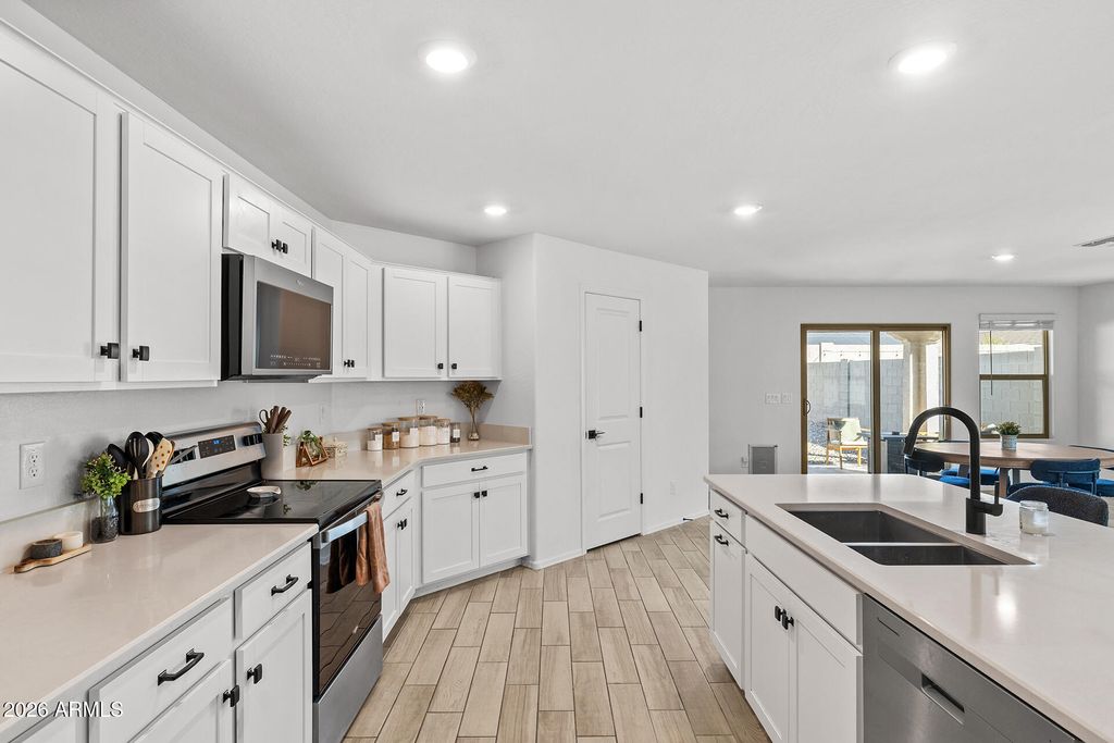 Photo of 516 E Mountain View Drive, Avondale, AZ 85323 (MLS # 6981993)