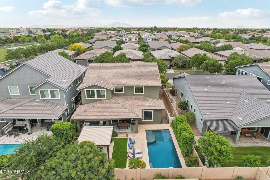 Photo of 2942 E Appaloosa Road, Gilbert, AZ 85296 (MLS # 6985193)