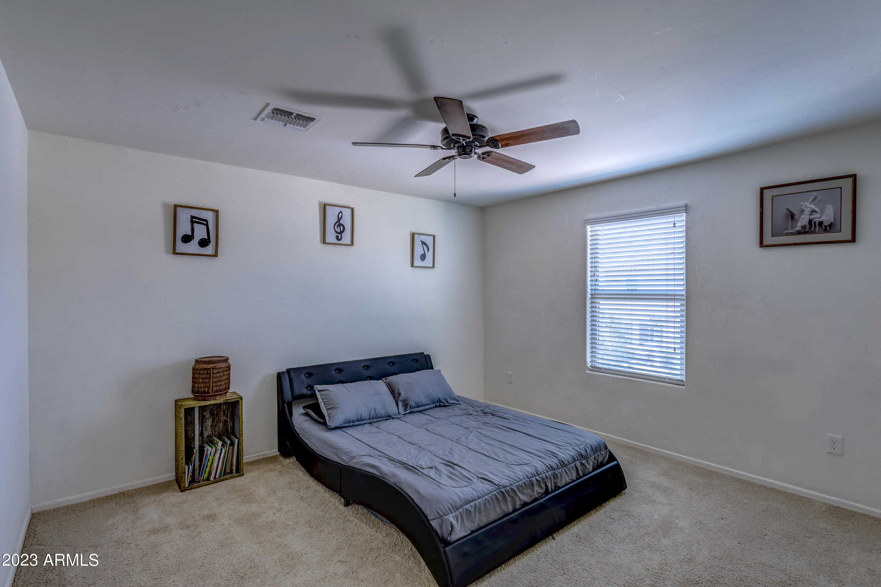 Photo 41 of 100 of 893 E BOTTOMLANDS Lane house
