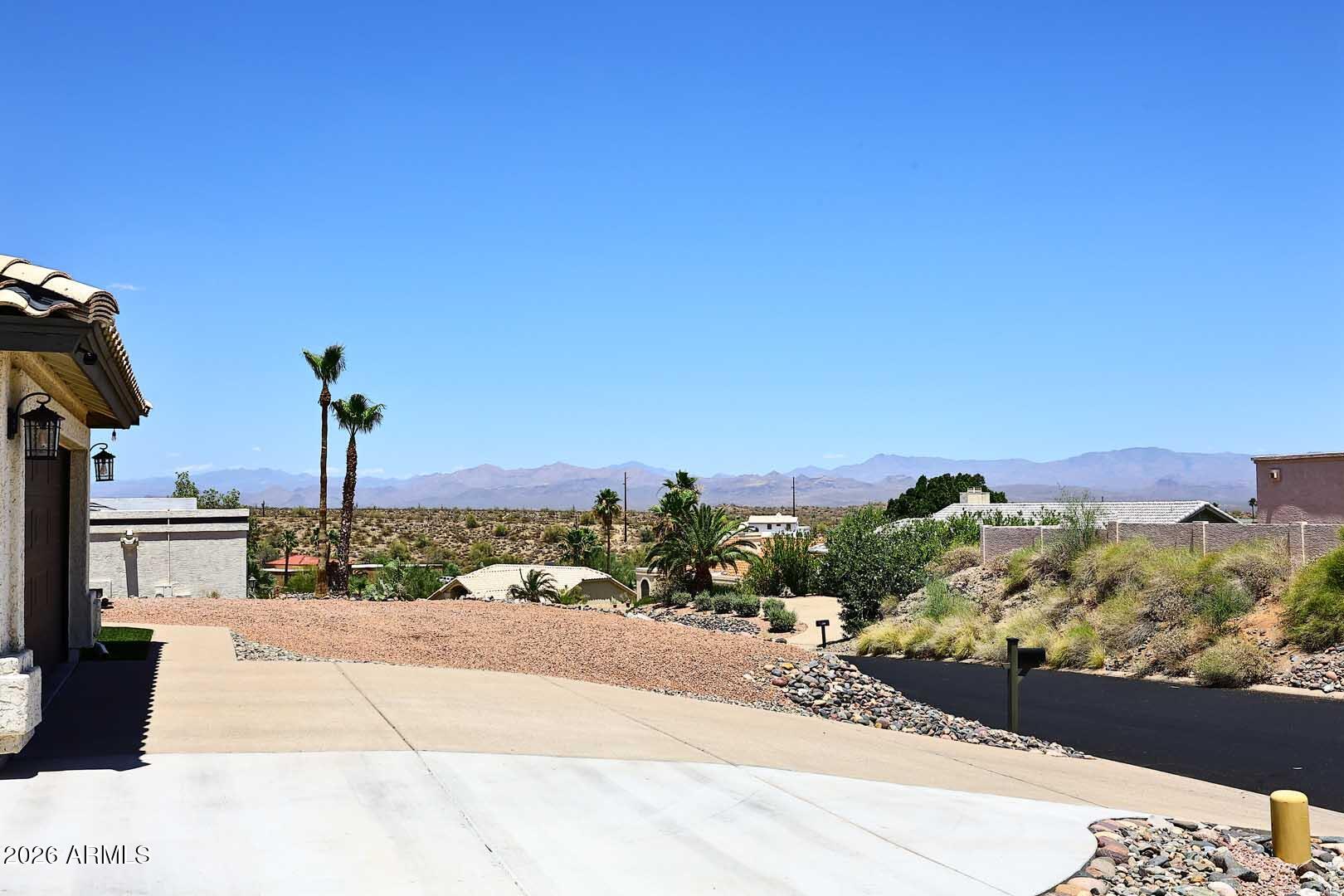 15036 N MAPLE Drive