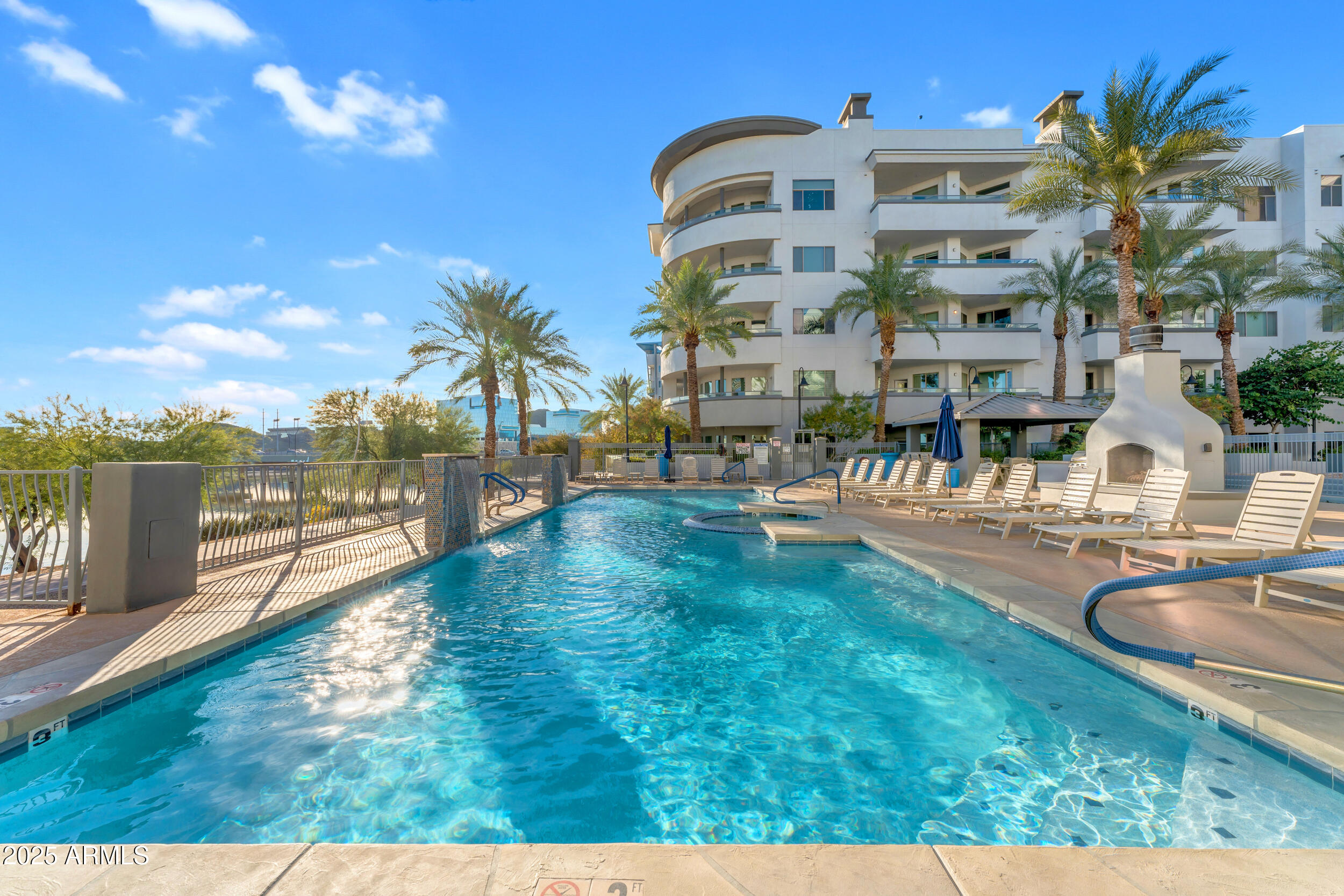 945 E PLAYA DEL NORTE Drive 5005