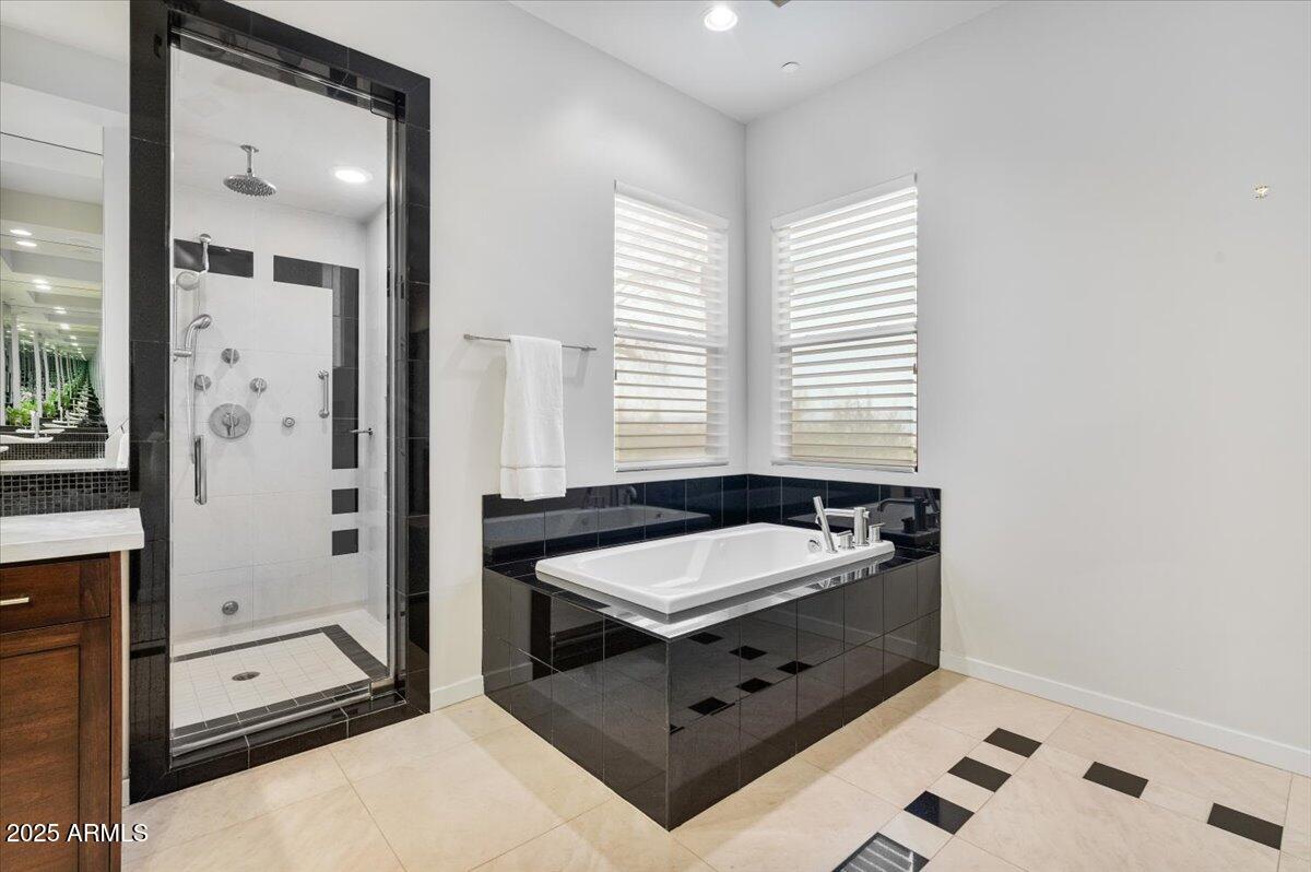 Fountain Hills, Arizona 85268, United States, 4 Bedrooms Bedrooms, ,4 BathroomsBathrooms,Residential,Active,89688