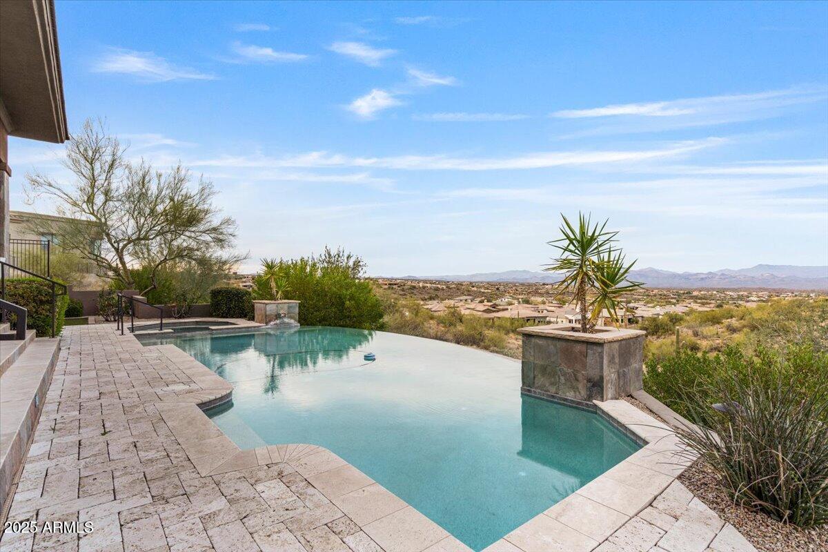 Fountain Hills, Arizona 85268, United States, 4 Bedrooms Bedrooms, ,4 BathroomsBathrooms,Residential,Active,89688