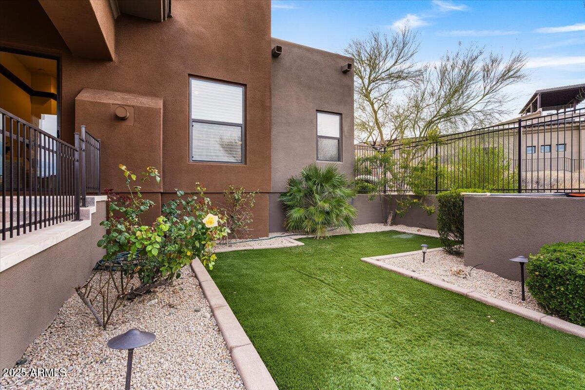 Fountain Hills, Arizona 85268, United States, 4 Bedrooms Bedrooms, ,4 BathroomsBathrooms,Residential,Active,89688