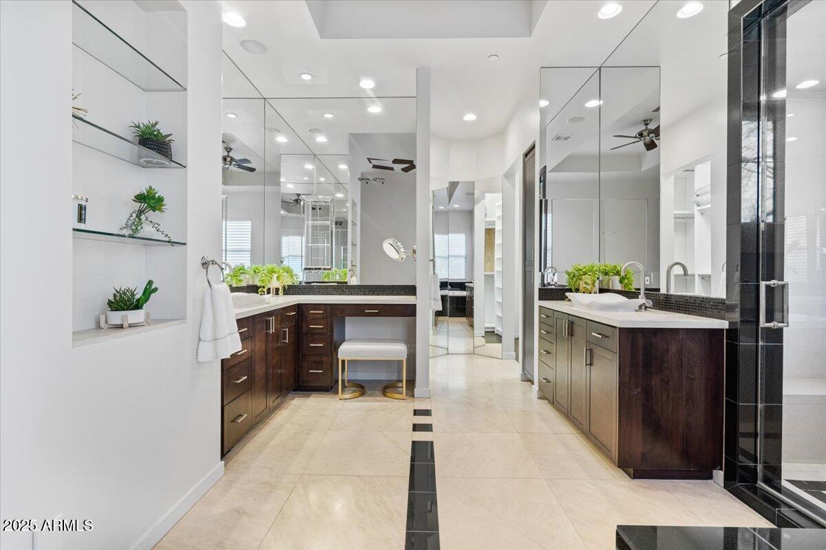 Fountain Hills, Arizona 85268, United States, 4 Bedrooms Bedrooms, ,4 BathroomsBathrooms,Residential,Active,89688