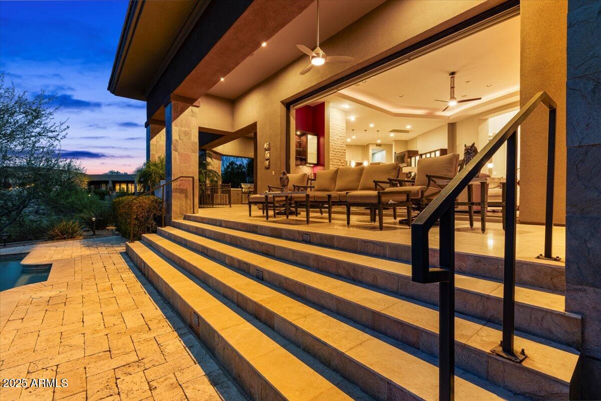 Fountain Hills, Arizona 85268, United States, 4 Bedrooms Bedrooms, ,4 BathroomsBathrooms,Residential,Active,89688