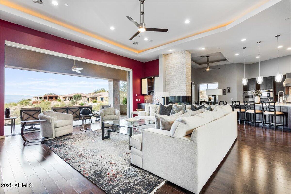 Fountain Hills, Arizona 85268, United States, 4 Bedrooms Bedrooms, ,4 BathroomsBathrooms,Residential,Active,89688