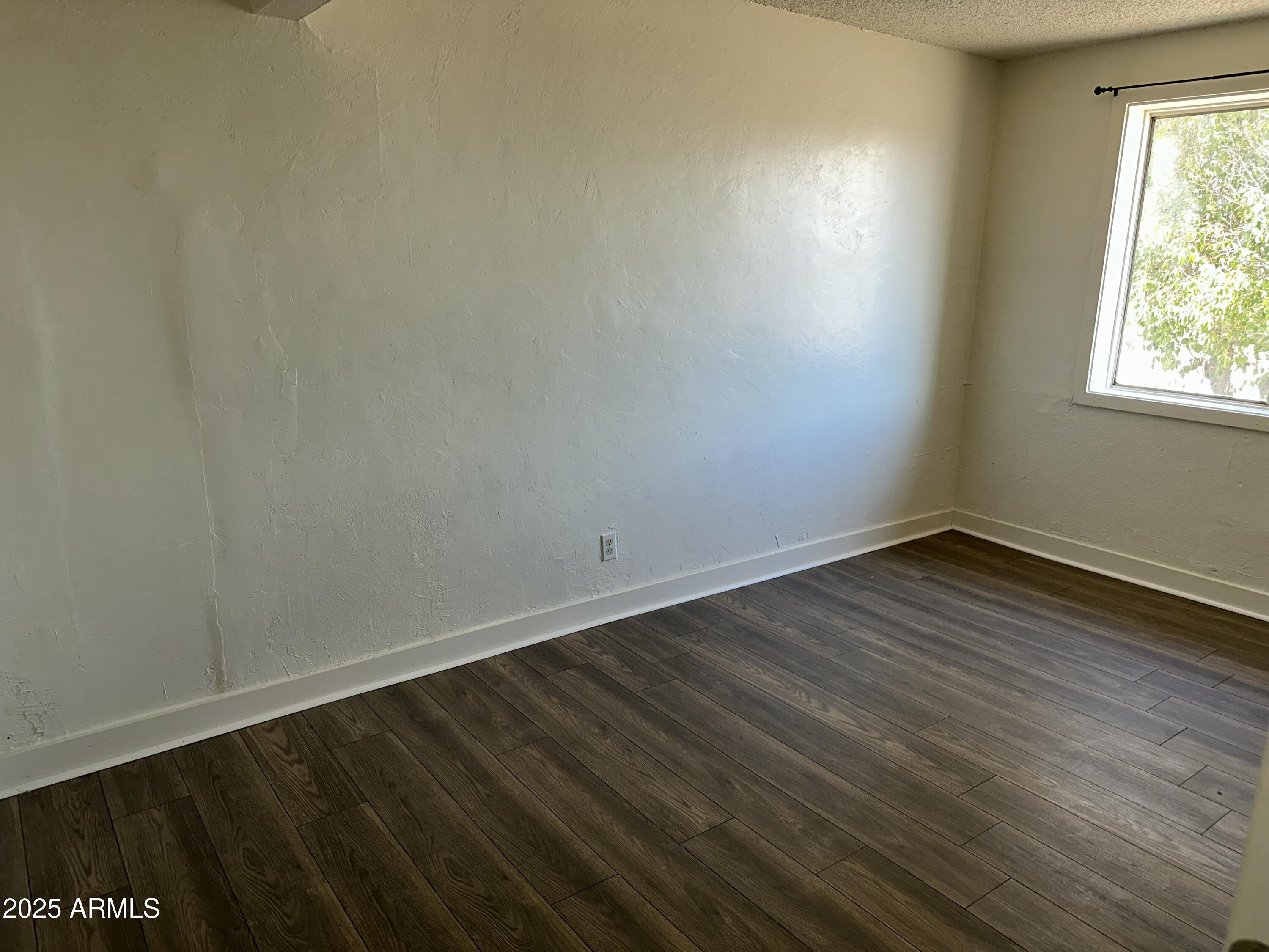 WHETSTONE VISTA - Residential Income