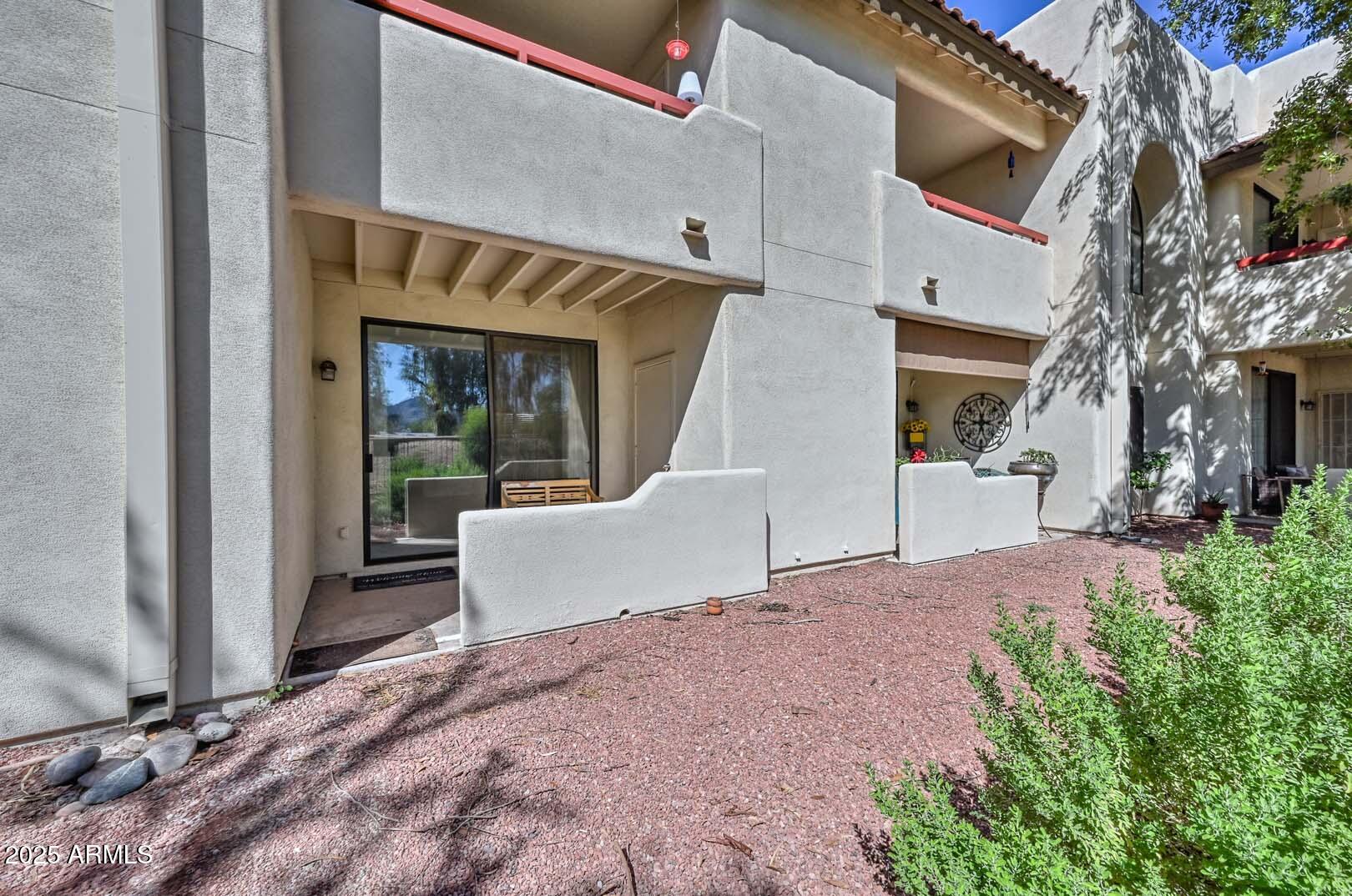 750 E NORTHERN Avenue 1094