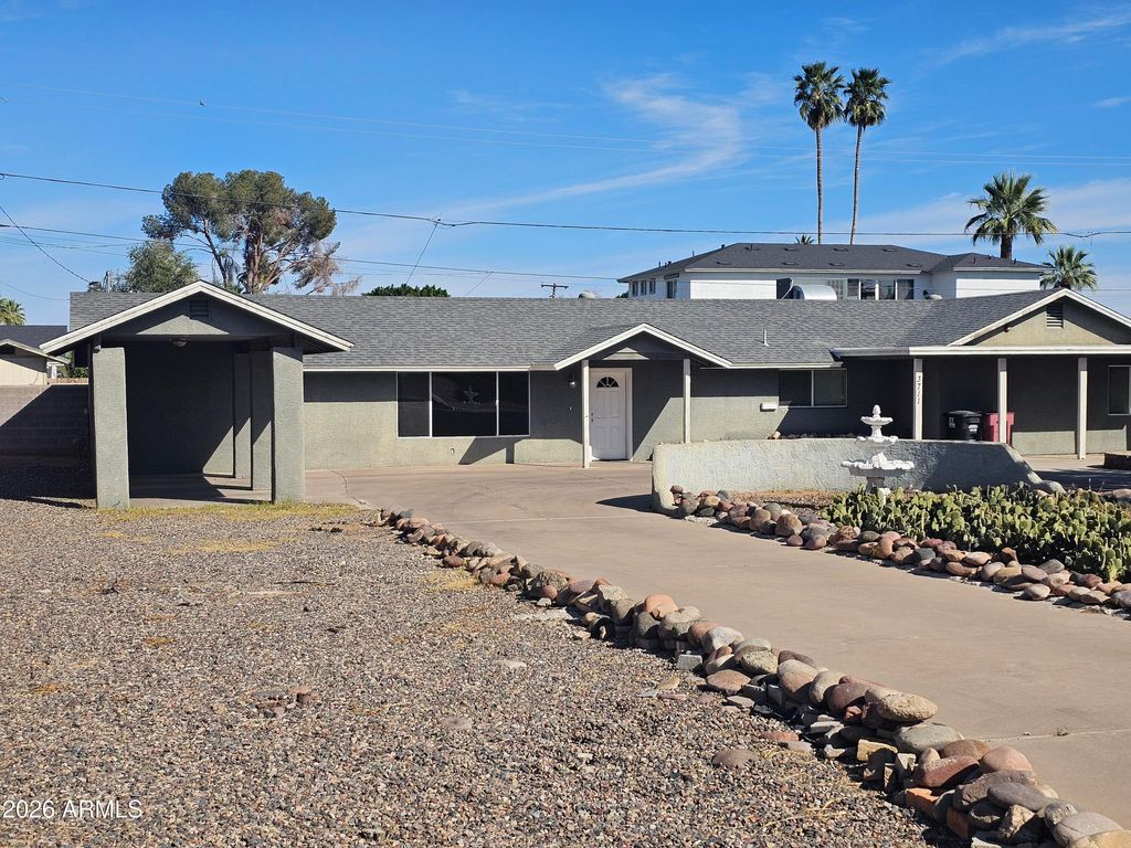 Photo of 3711 N Kachina Lane, Scottsdale, AZ 85251 (MLS # 6998420)