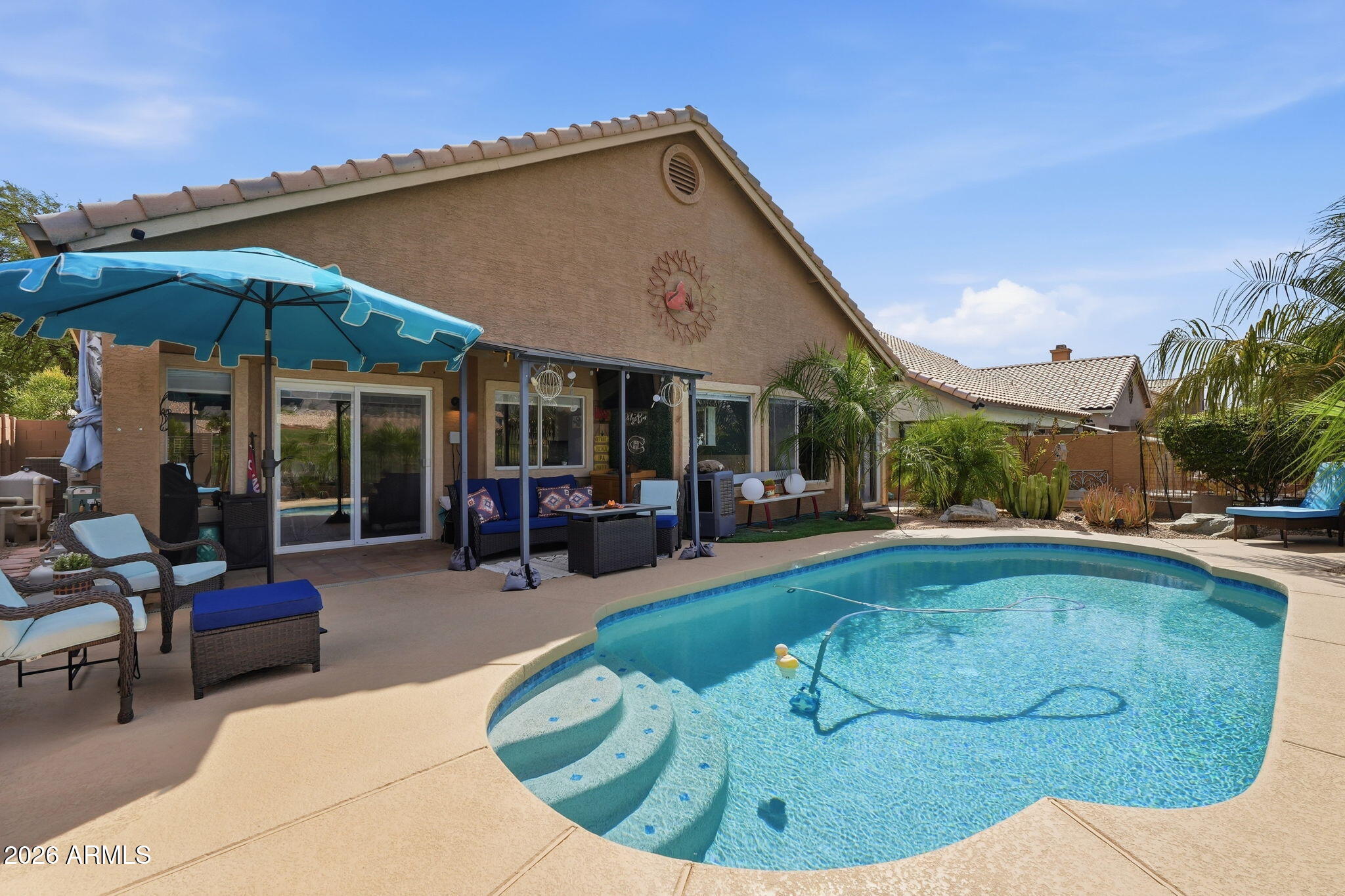 1446 E NIGHTHAWK Way