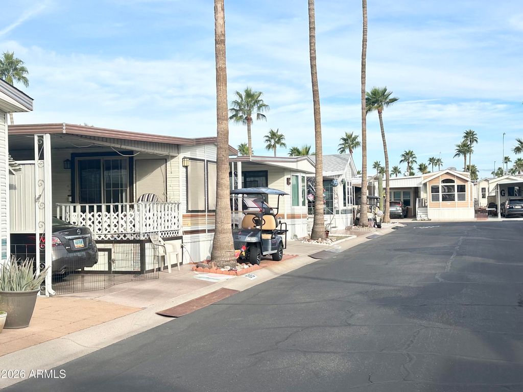 Photo of 1015 S Propsector Drive, Apache Junction, AZ 85119 (MLS # 6963776)