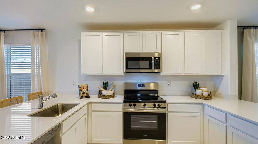 Photo of 2125 W Roselle Avenue, Apache Junction, AZ 85120 (MLS # 7028403)