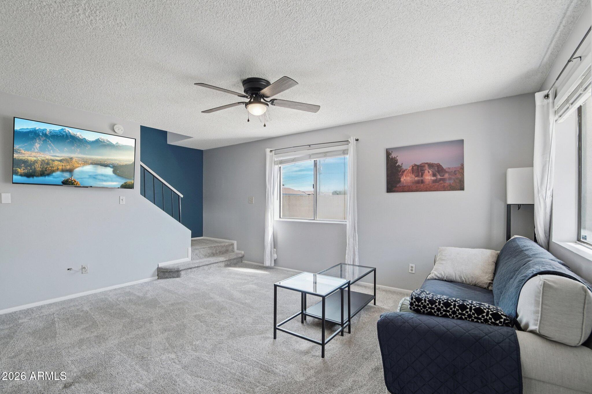 2311 E HARTFORD Avenue 41