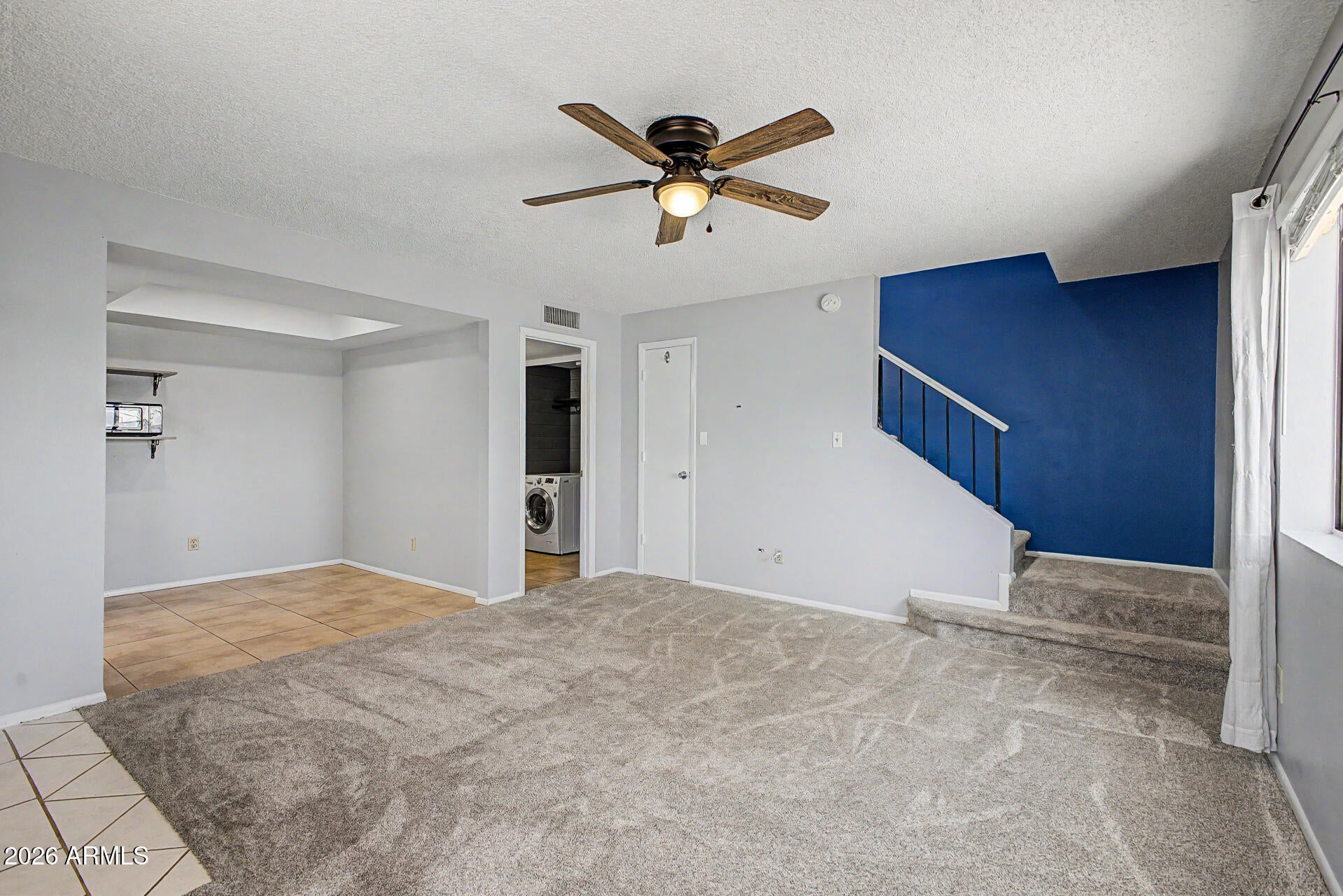 2311 E HARTFORD Avenue 41