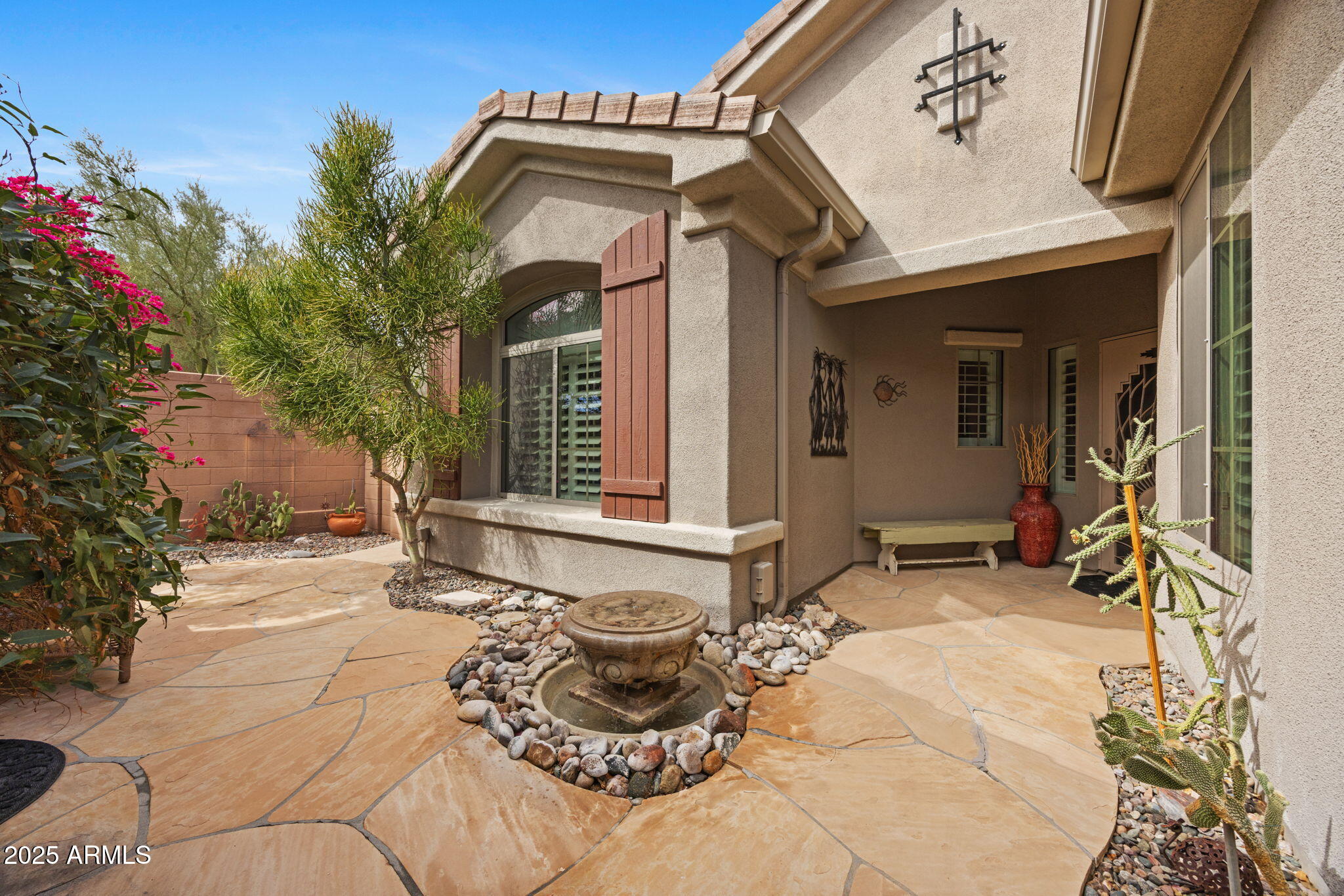 1704 W Dion Drive