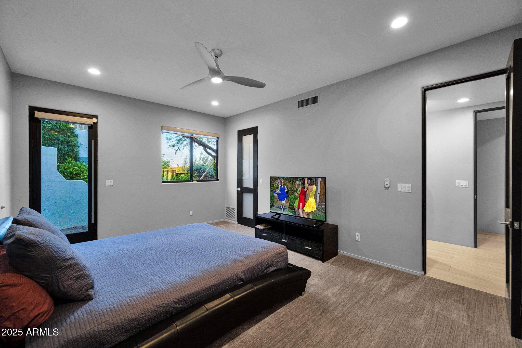 Carefree - Residential