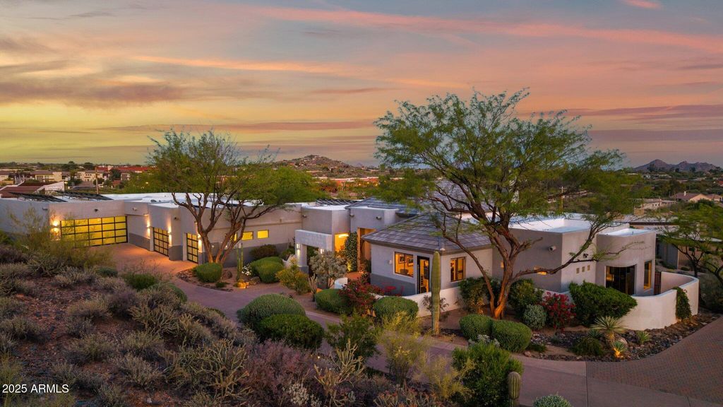 Photo of 37221 N Holiday Lane, Carefree, AZ 85377 (MLS # 6978251)