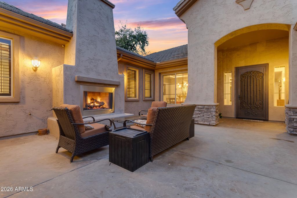 Photo of 2004 E Canyon Place, Chandler, AZ 85249 (MLS # 6982719)