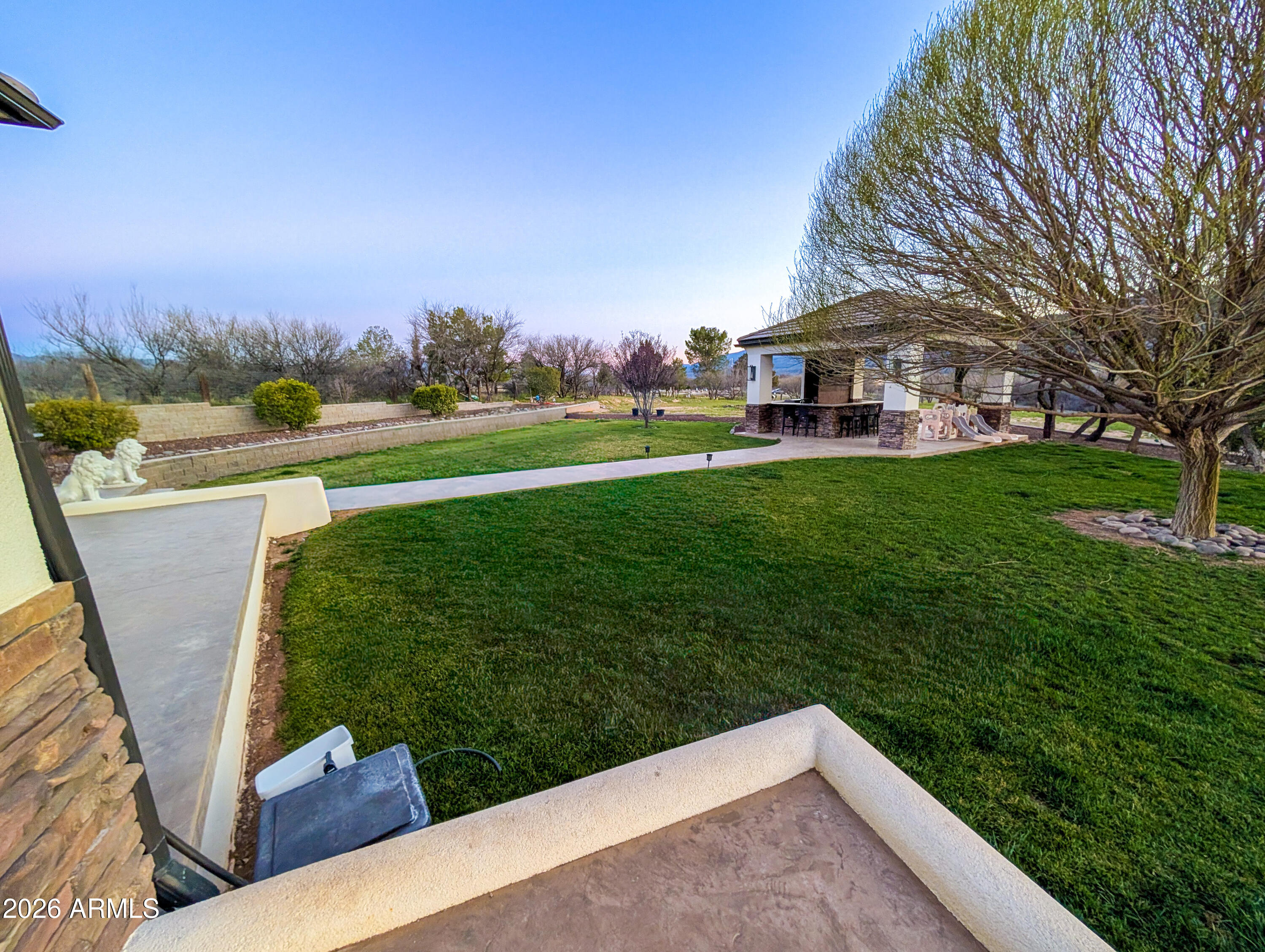 2833 S OLD CHURCH Road