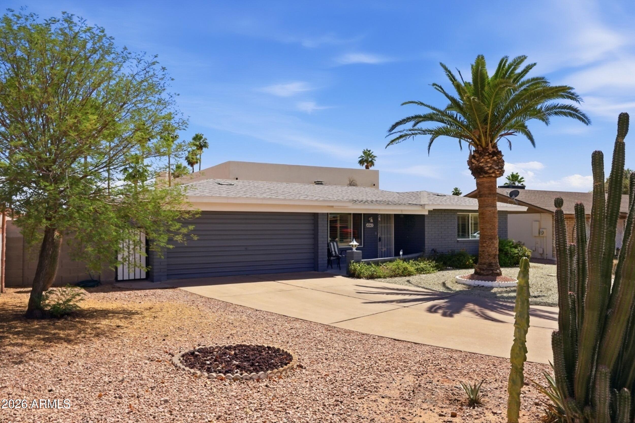 SUNLAND VILLAGE 5 - Residential