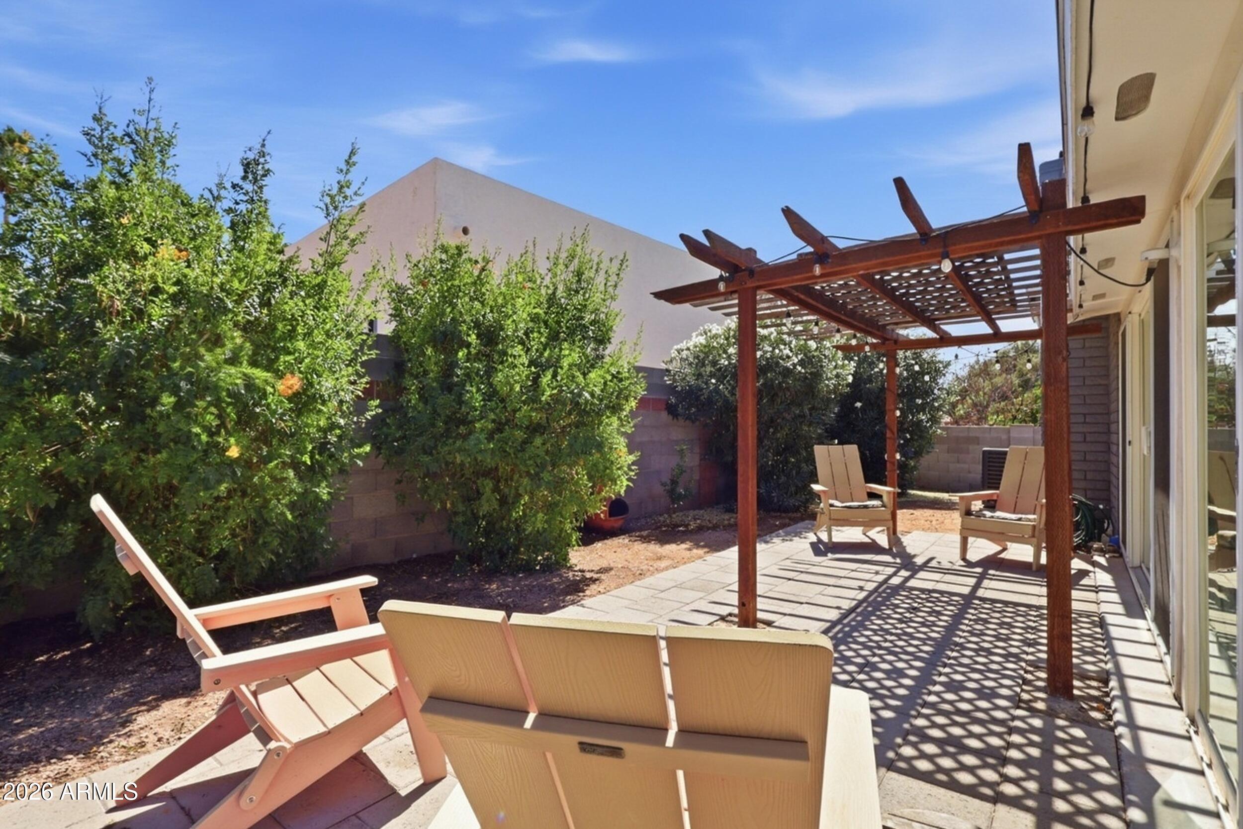 SUNLAND VILLAGE 5 - Residential