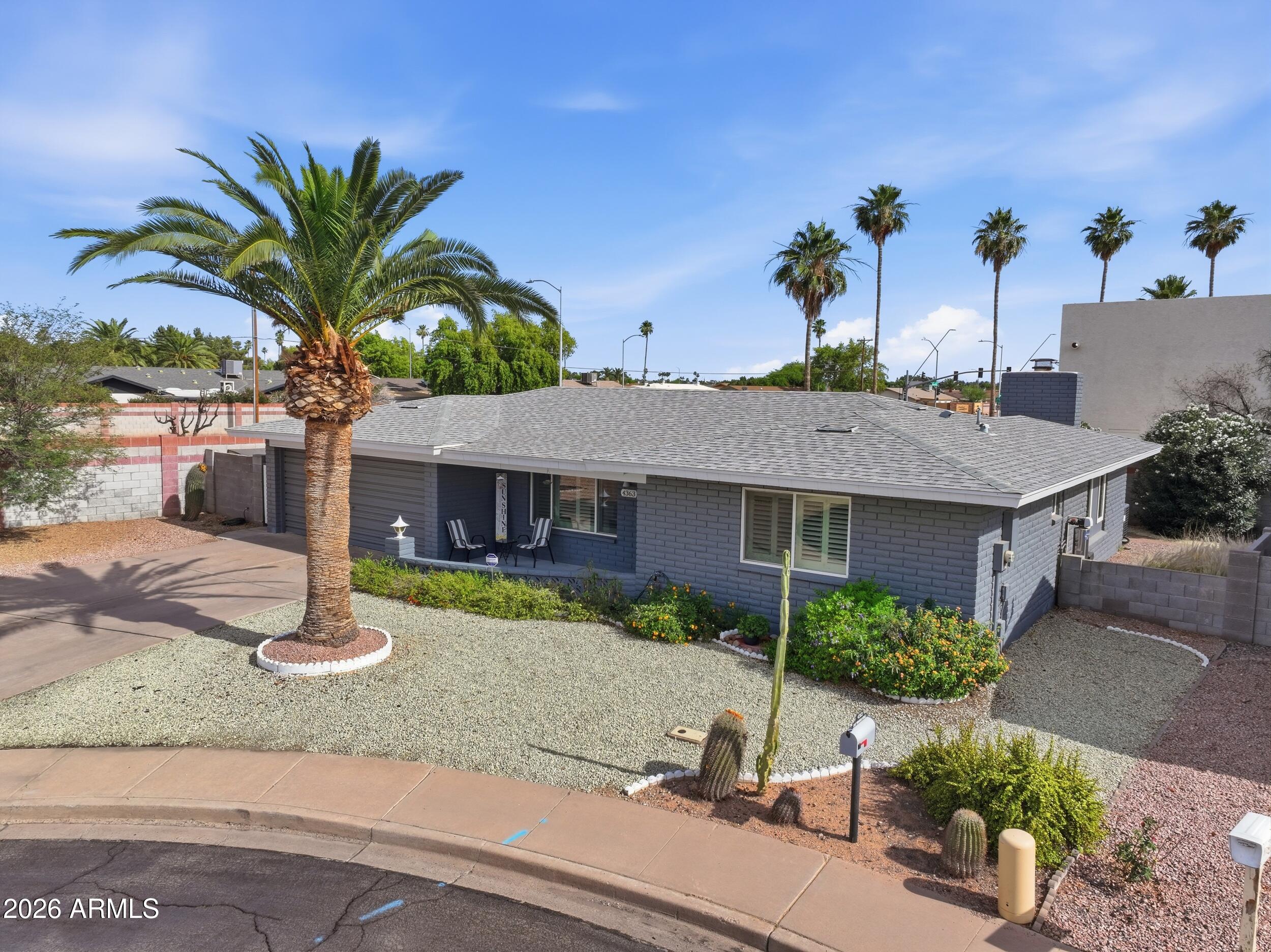 SUNLAND VILLAGE 5 - Residential