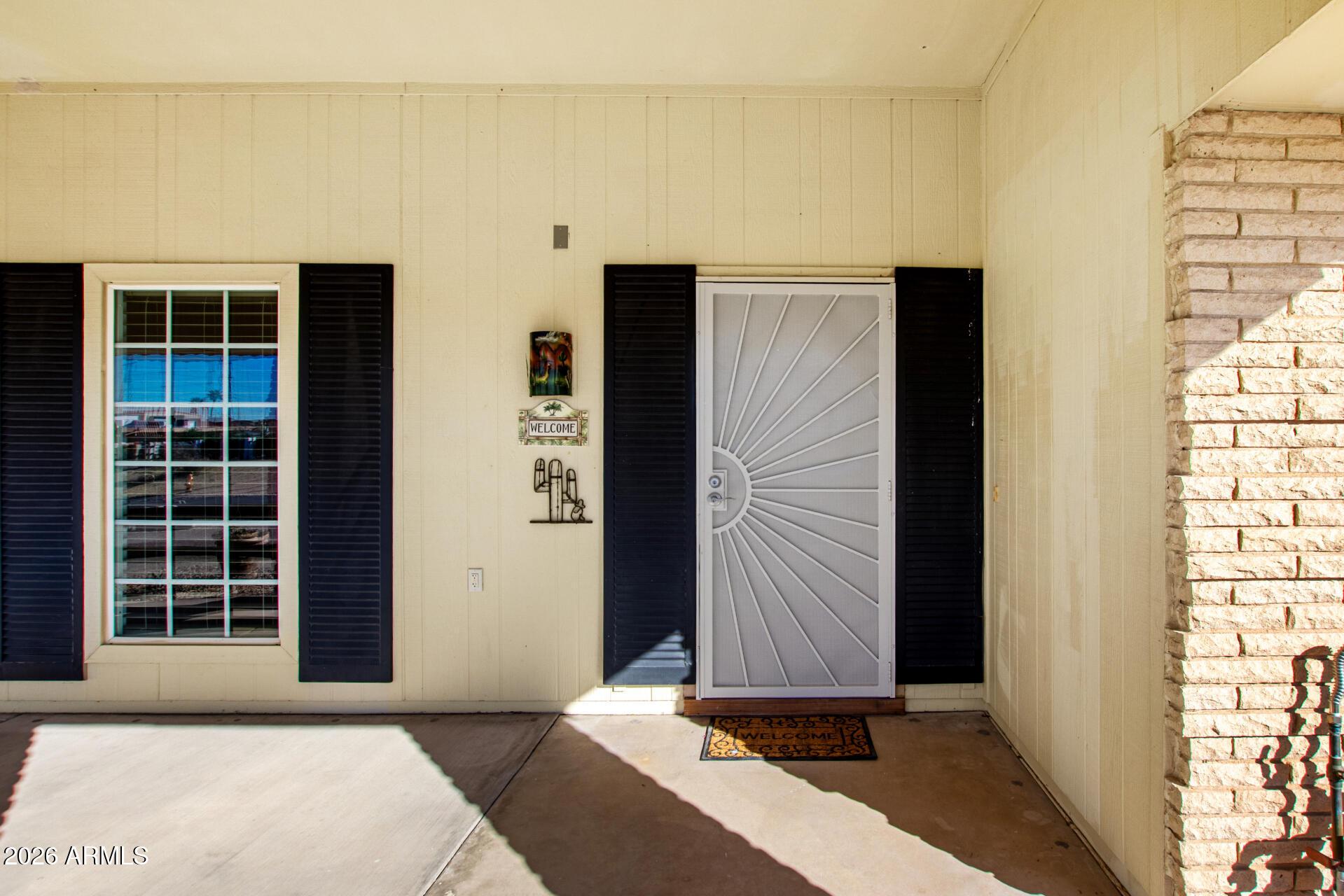 11118 W Mountain View Road