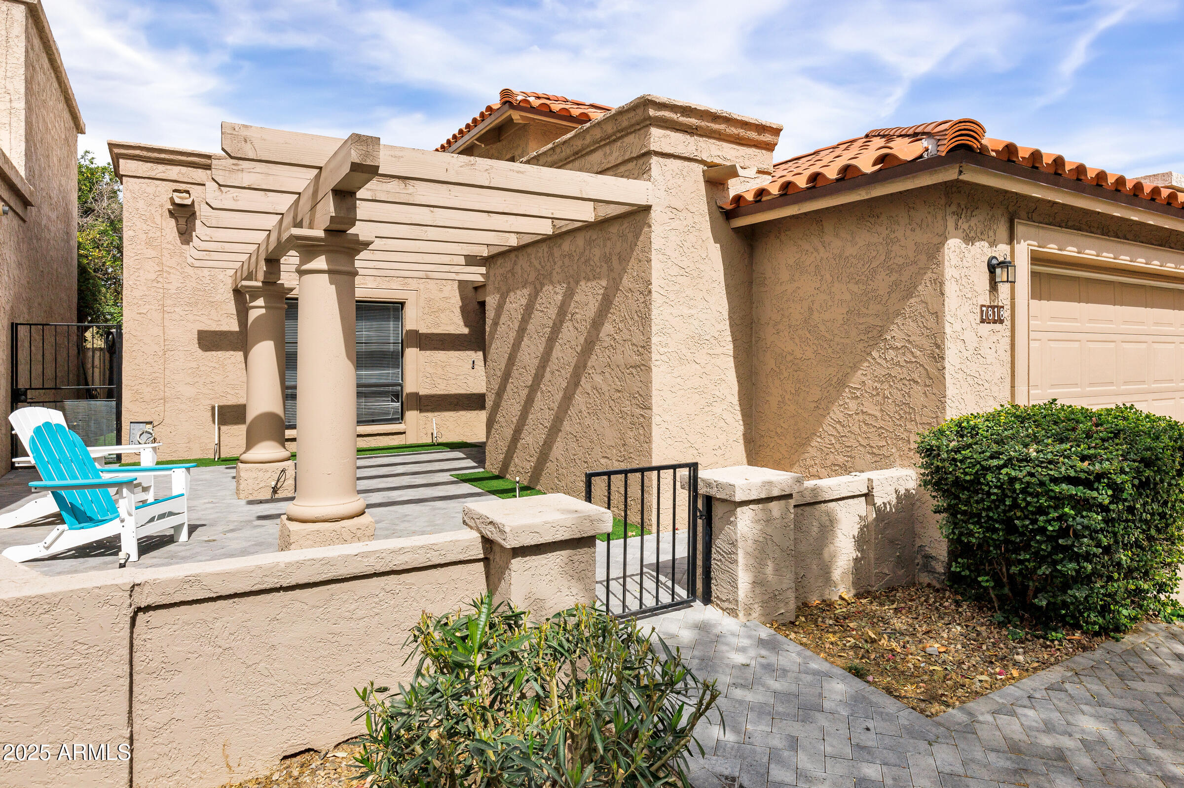 7818 E CACTUS WREN Road
