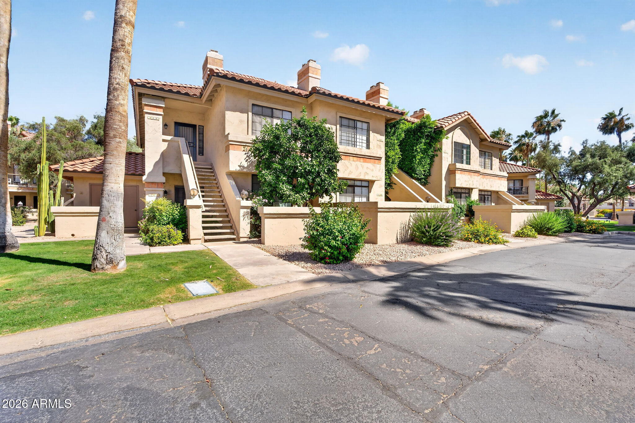 9711 E MOUNTAIN VIEW Road 2543