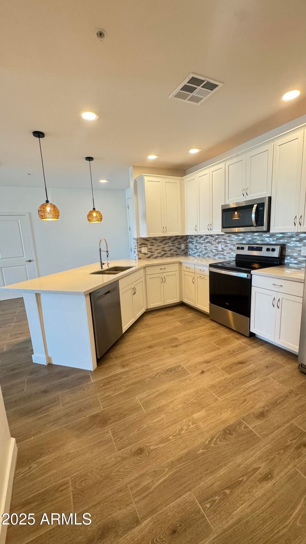 Photo of 2511 W Queen Creek Road #377, Chandler, AZ 85248 (MLS # 6912963)