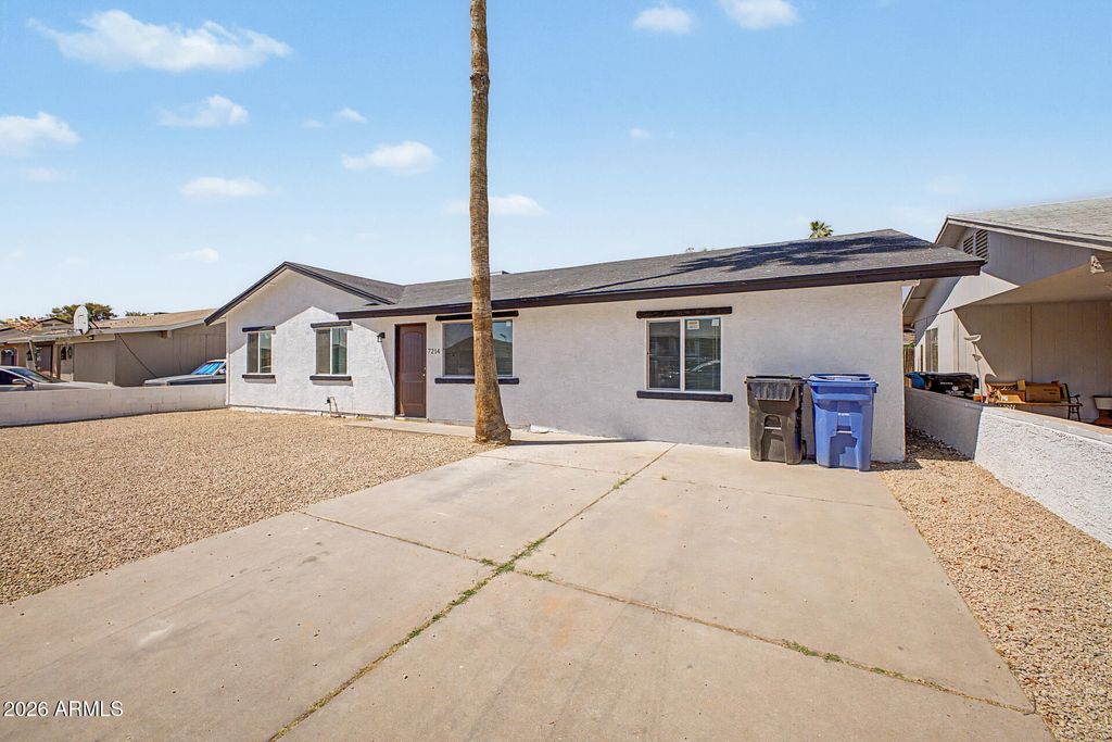 Photo of 7214 W Flower Street, Phoenix, AZ 85033 (MLS # 7016091)