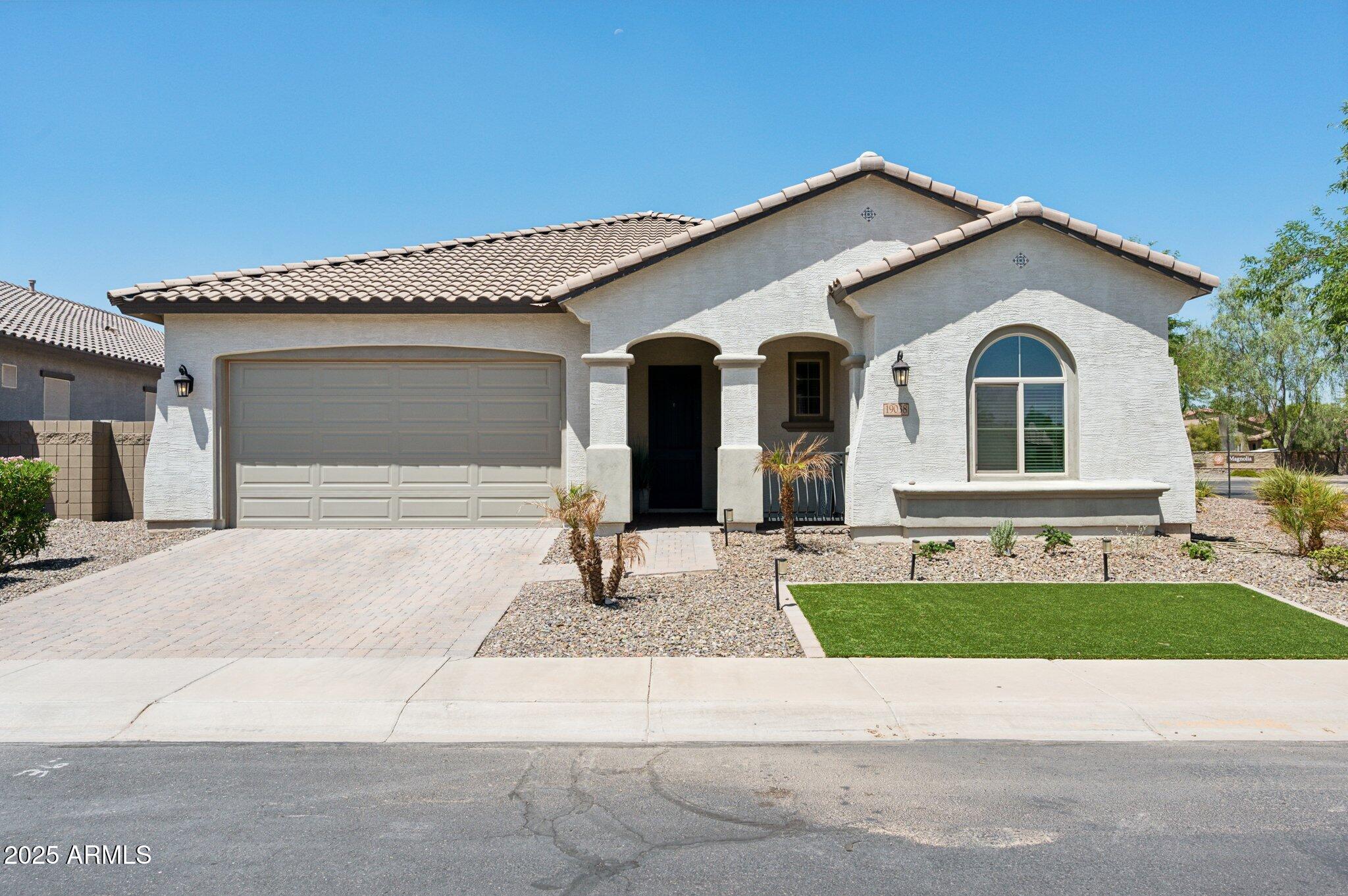 19038 N ARBOR Drive