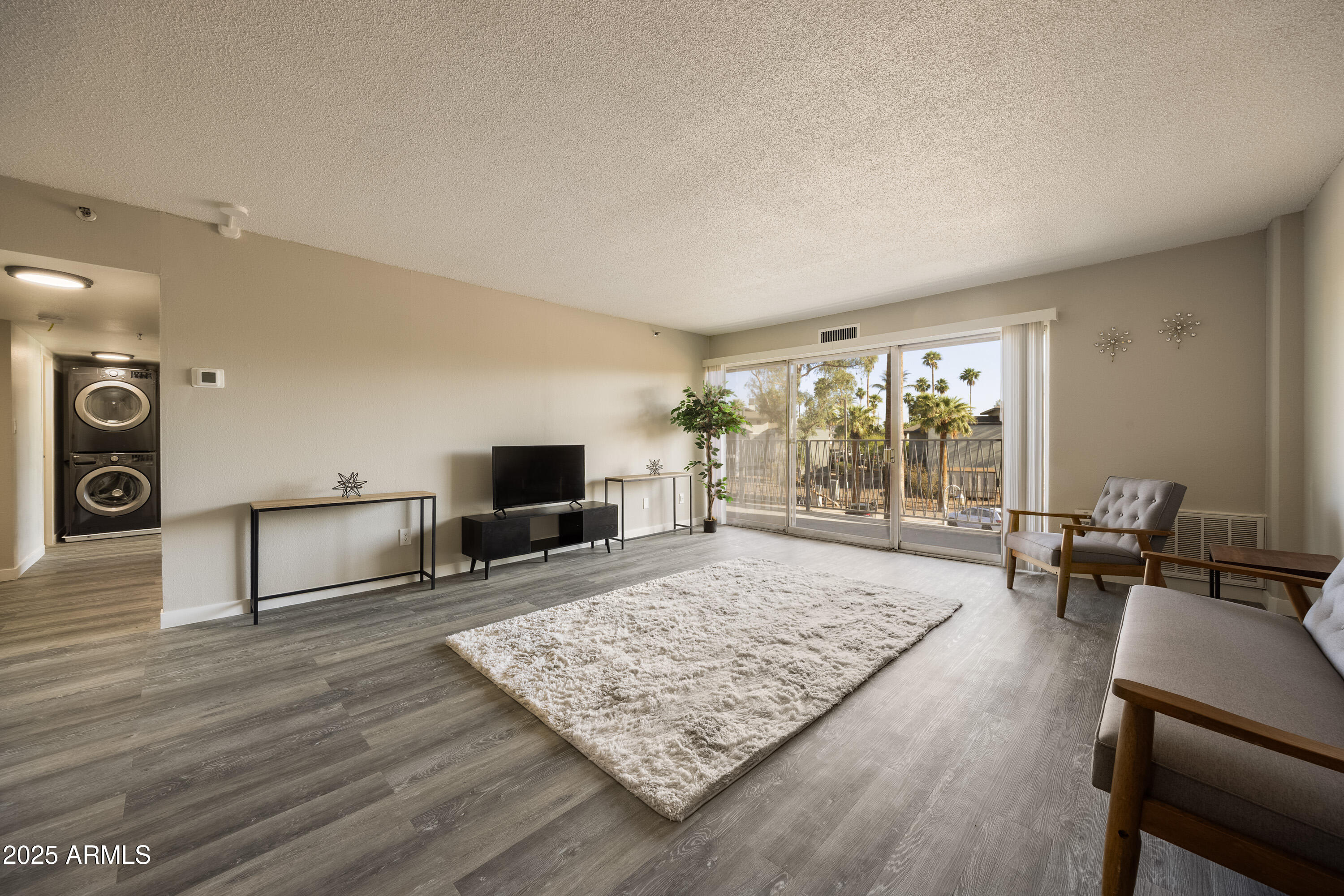 425 W Paseo Redondo -- 3D