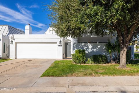 2530 E OREGON Avenue Phoenix AZ 85016