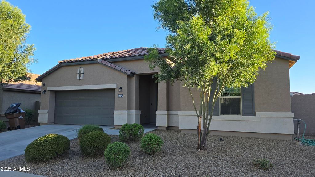 Photo of 42195 W Santa Fe Street, Maricopa, AZ 85138 (MLS # 6930518)