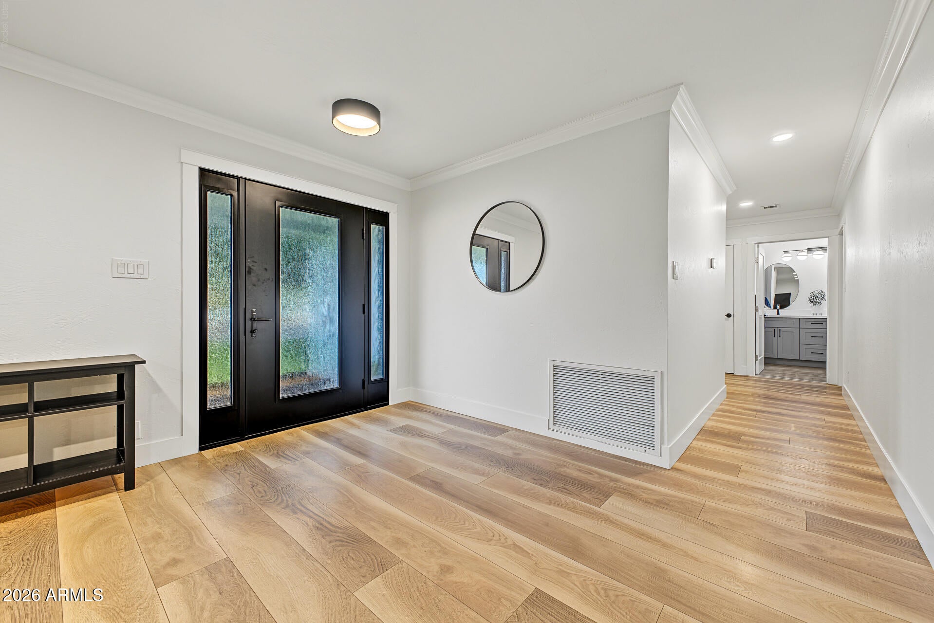 501 W DIANA Avenue