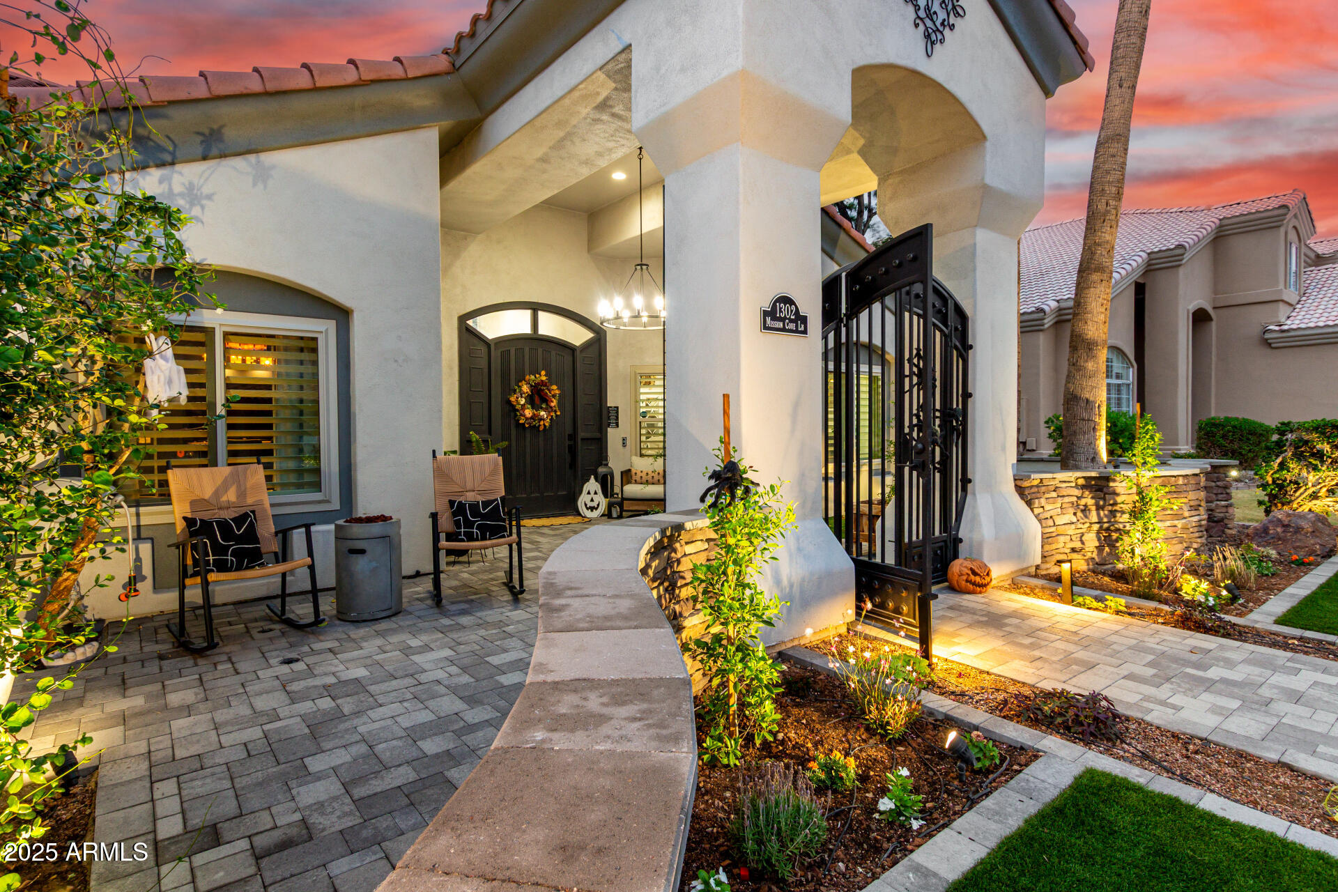 1302 N MISSION COVE Lane