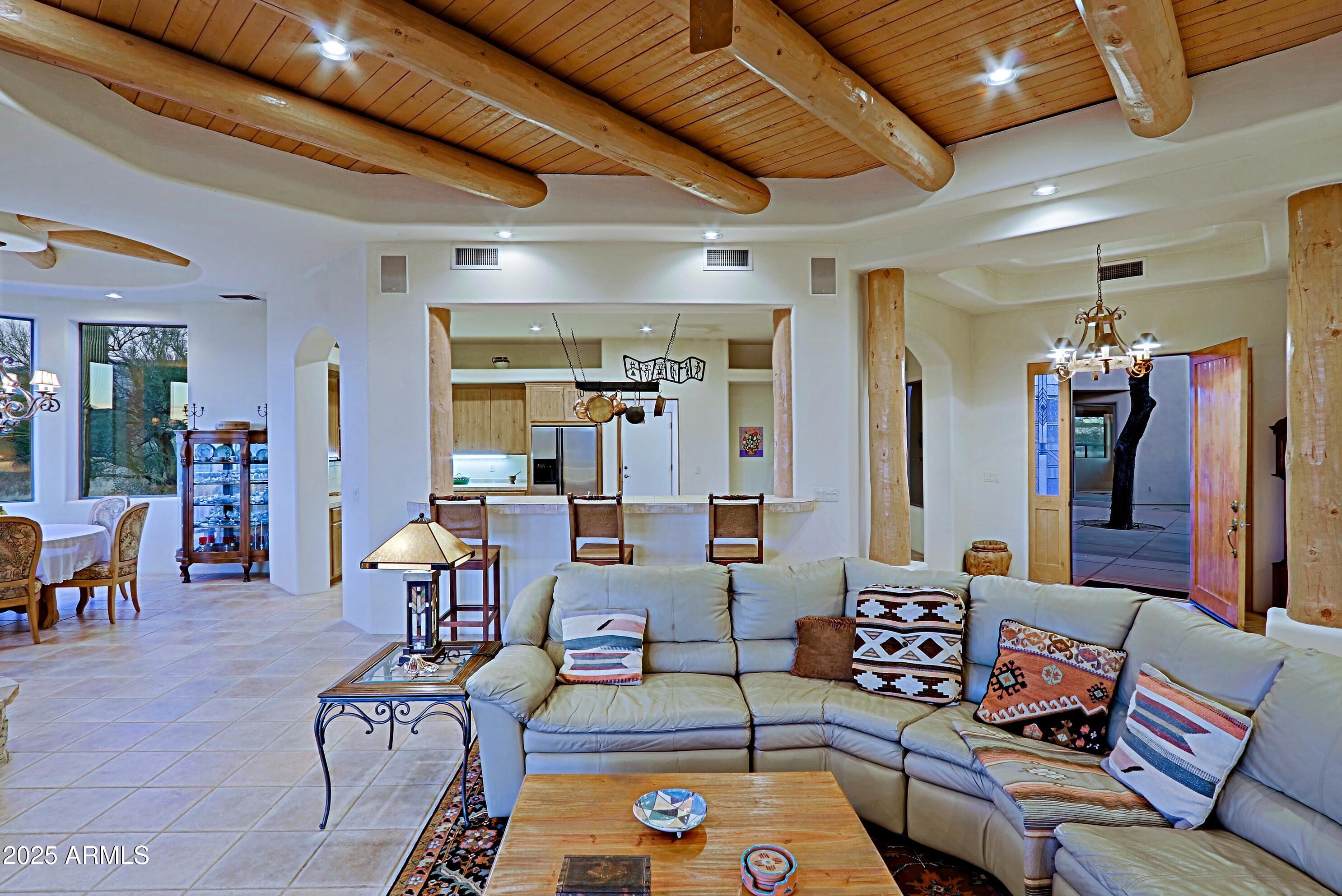 Cave Creek, Arizona 85331, United States, 3 Bedrooms Bedrooms, ,3 BathroomsBathrooms,Residential,Pending,6602