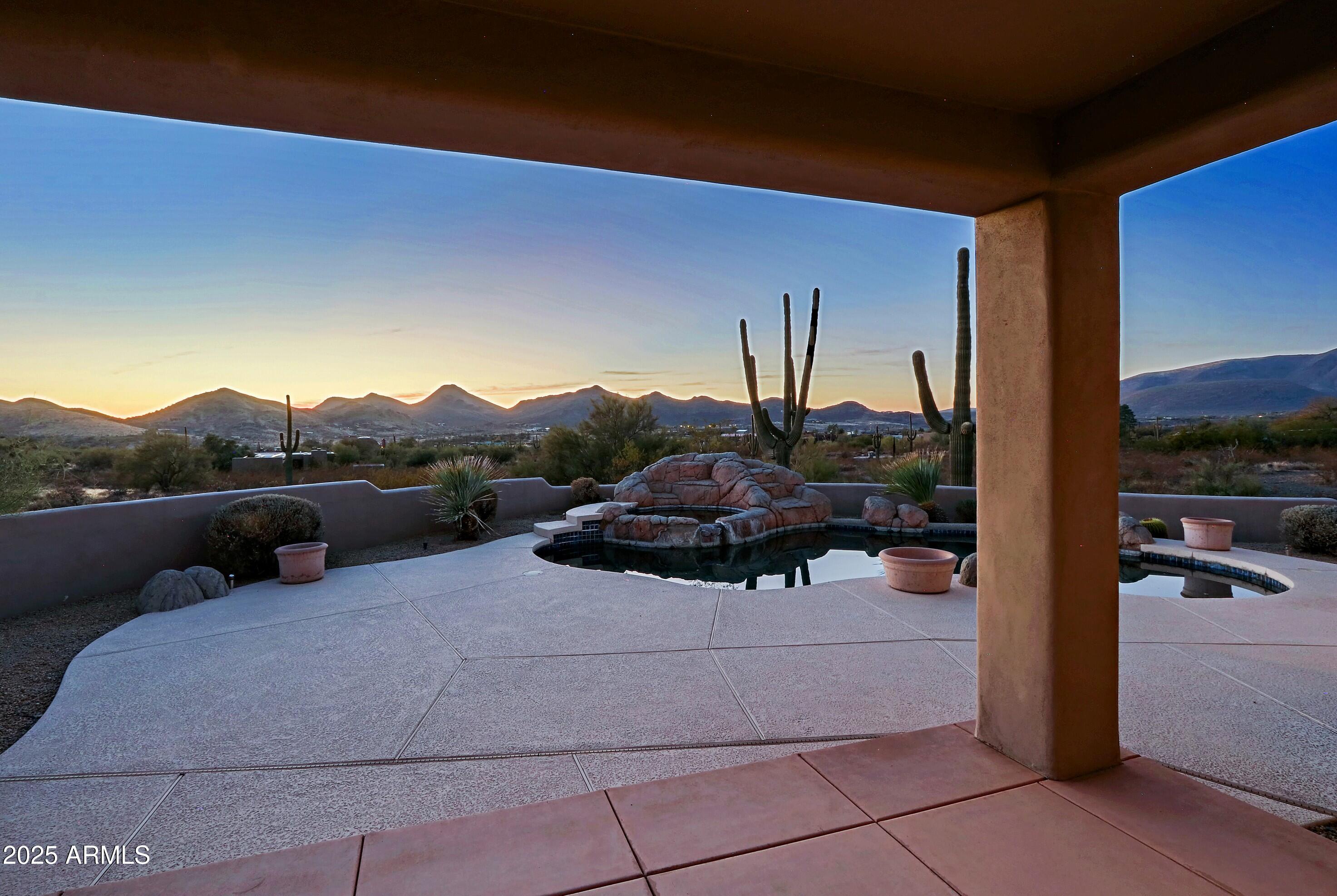 Cave Creek, Arizona 85331, United States, 3 Bedrooms Bedrooms, ,3 BathroomsBathrooms,Residential,Pending,6602