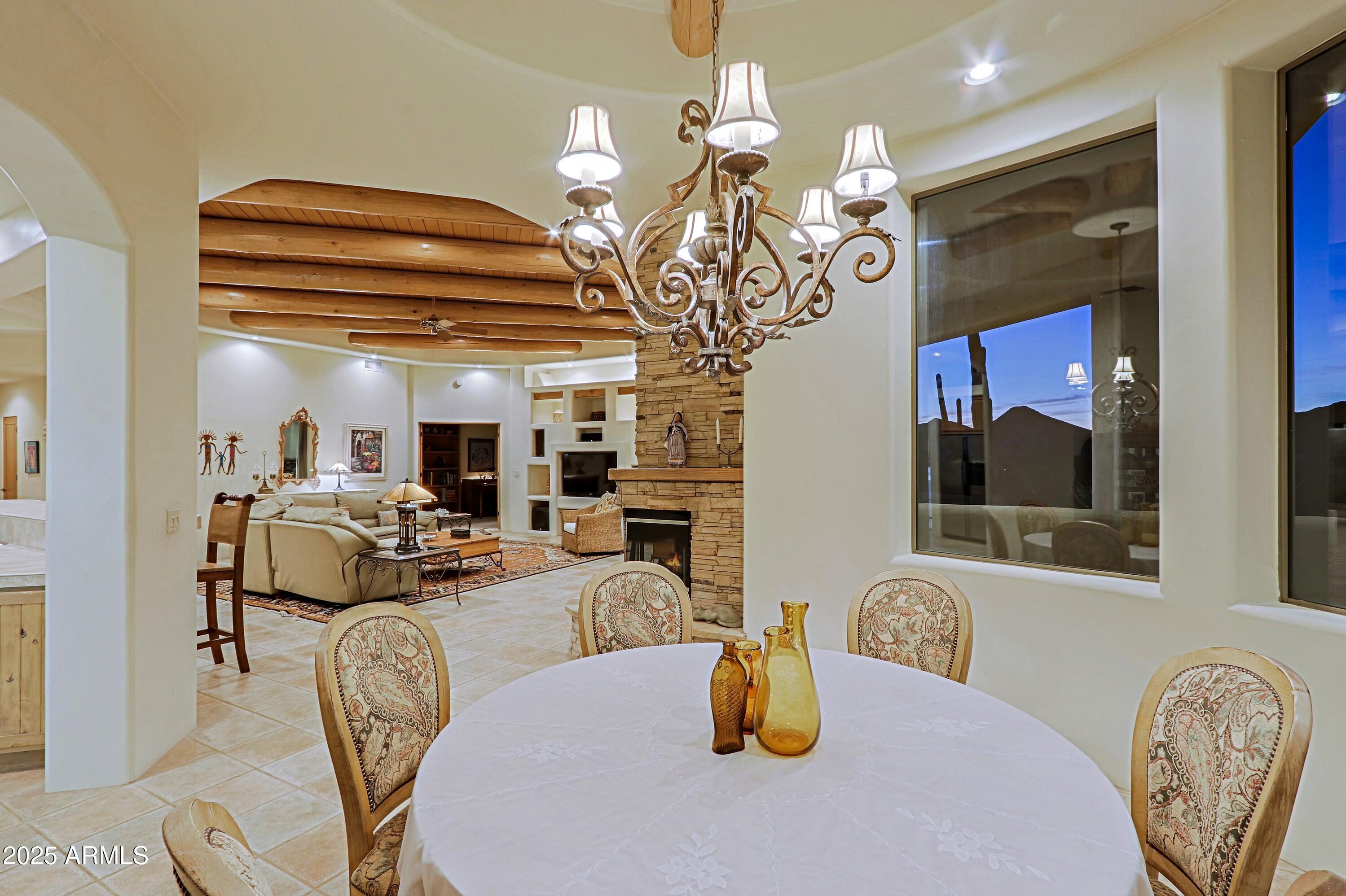 Cave Creek, Arizona 85331, United States, 3 Bedrooms Bedrooms, ,3 BathroomsBathrooms,Residential,Pending,6602