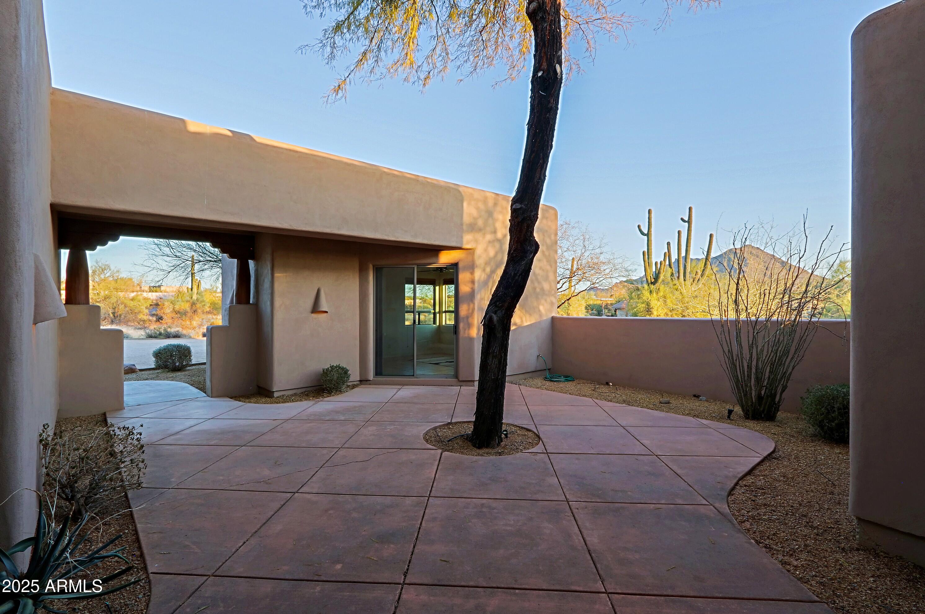 Cave Creek, Arizona 85331, United States, 3 Bedrooms Bedrooms, ,3 BathroomsBathrooms,Residential,Pending,6602