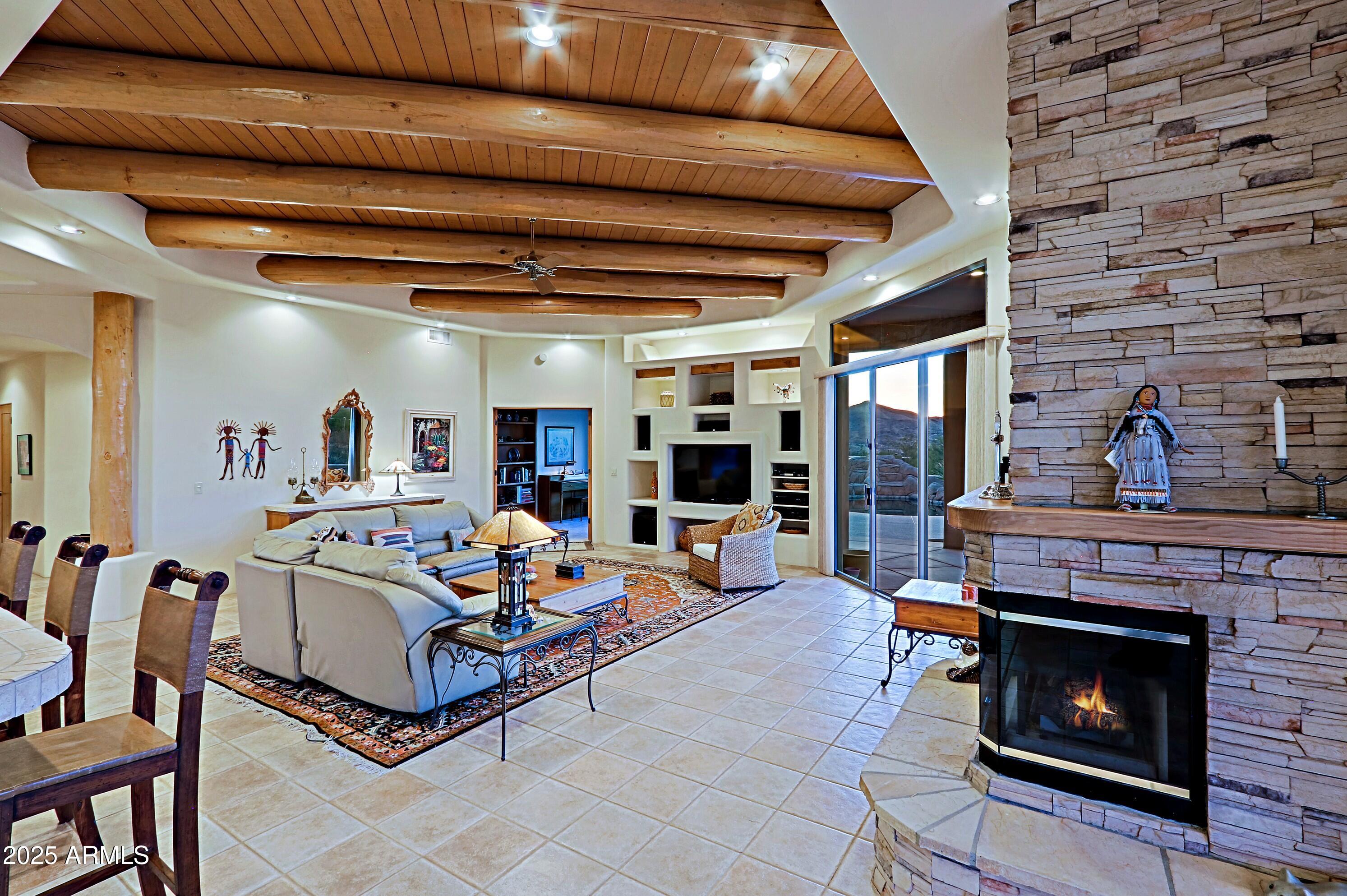 Cave Creek, Arizona 85331, United States, 3 Bedrooms Bedrooms, ,3 BathroomsBathrooms,Residential,Pending,6602