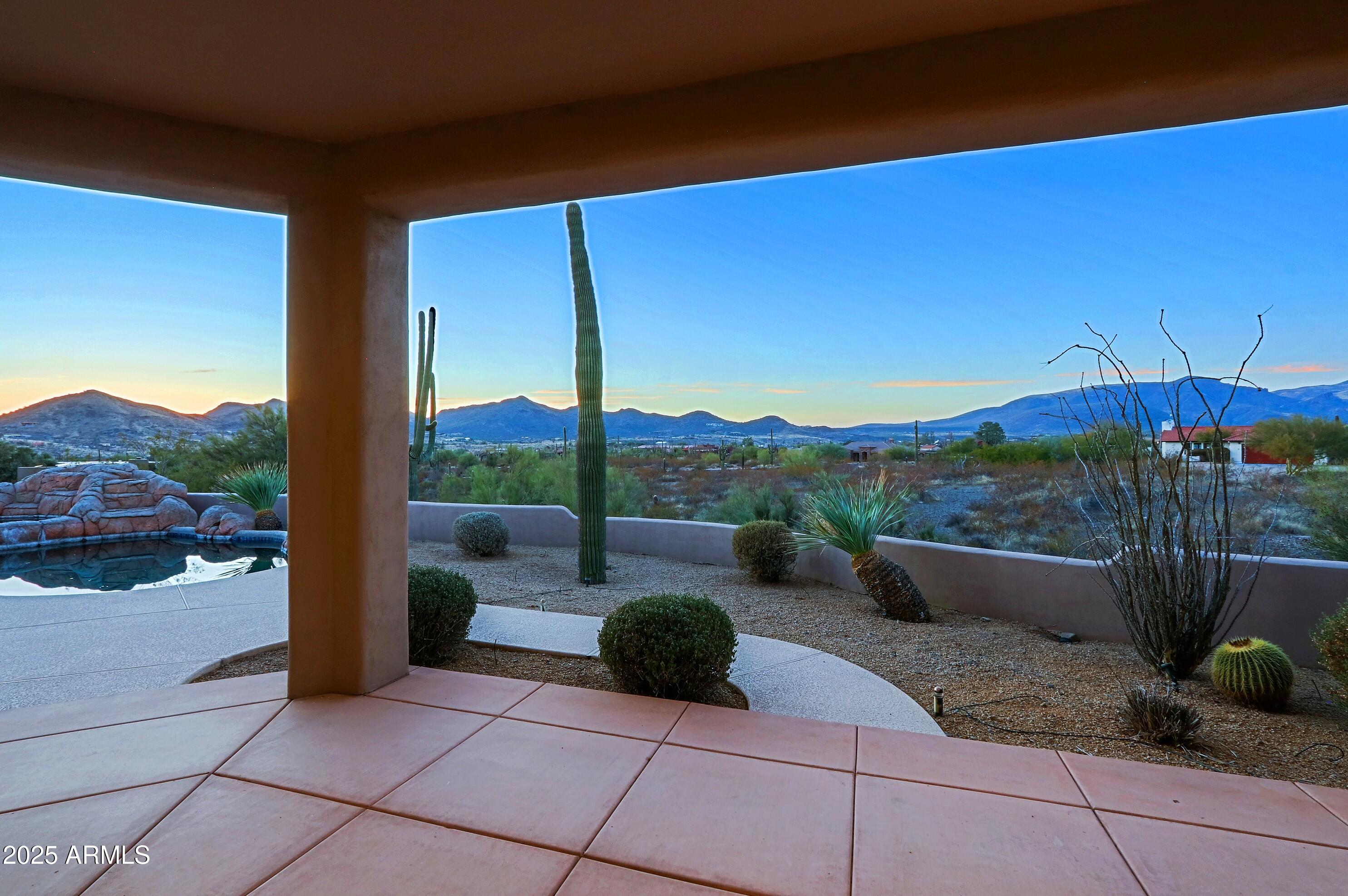 Cave Creek, Arizona 85331, United States, 3 Bedrooms Bedrooms, ,3 BathroomsBathrooms,Residential,Pending,6602